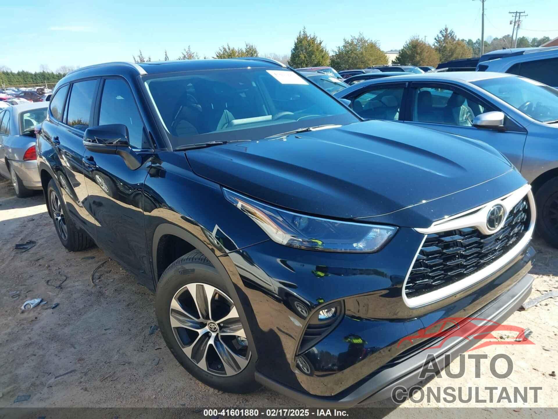 TOYOTA HIGHLANDER 2025 - 5TDKDRAH8SS551248