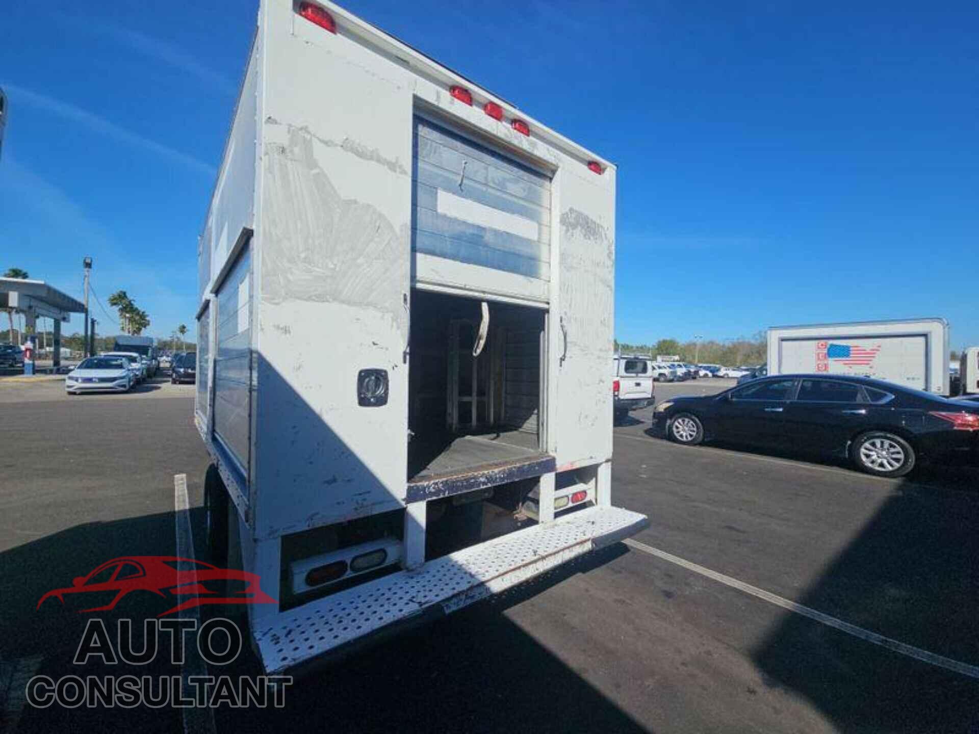 FORD E-450 CUTAWAY 2013 - 1FDXE4FL5DDB32111