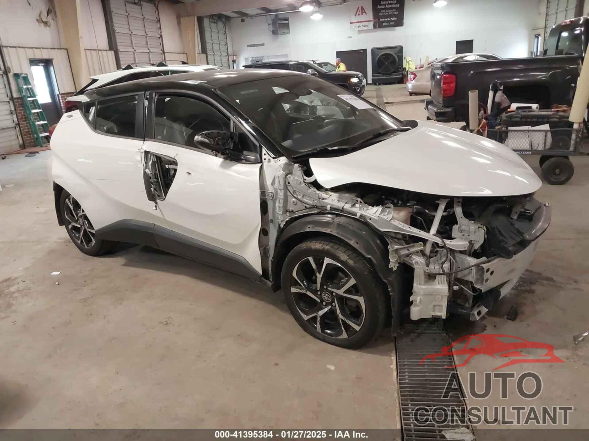 TOYOTA C-HR 2020 - NMTKHMBX3LR110673