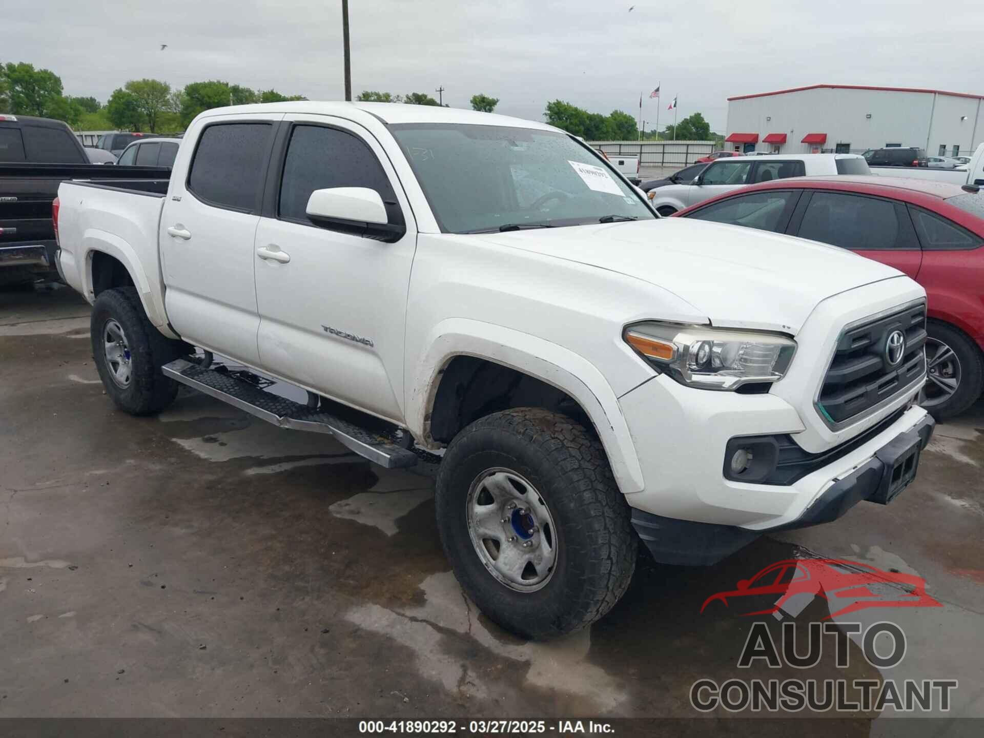 TOYOTA TACOMA 2017 - 5TFAZ5CN2HX034555
