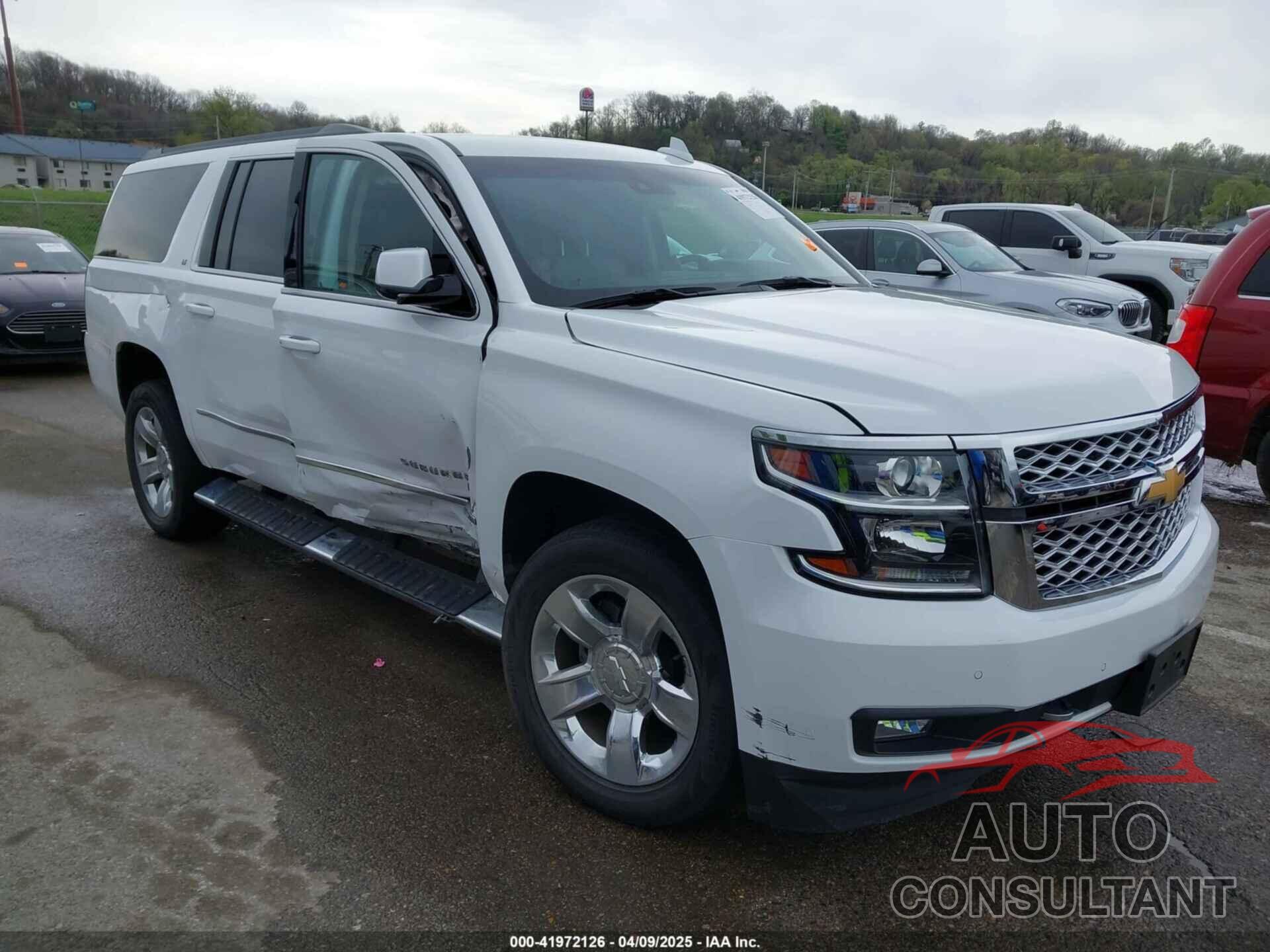 CHEVROLET SUBURBAN 2019 - 1GNSKHKC6KR300656