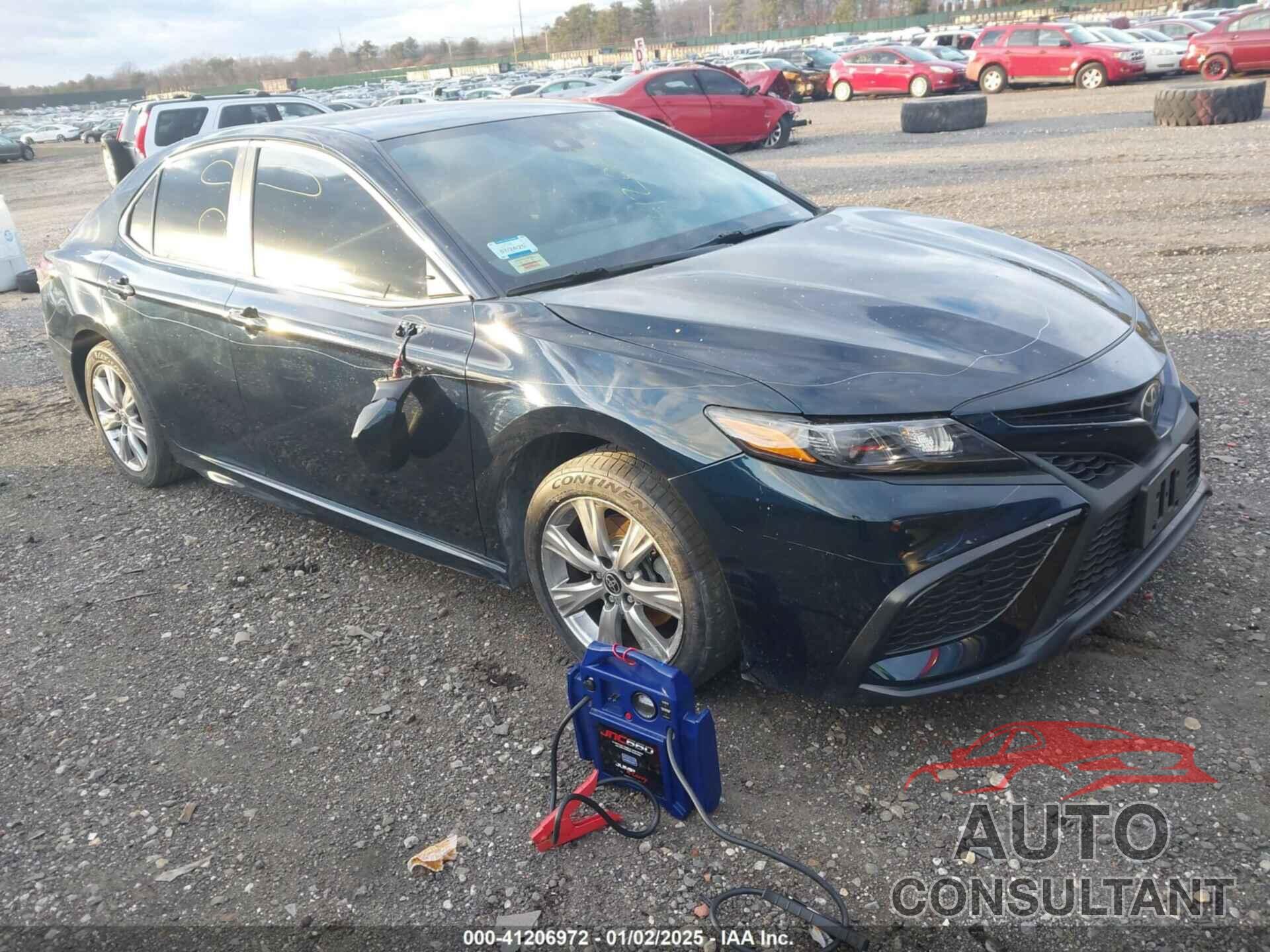 TOYOTA CAMRY 2021 - 4T1G11AK3MU553348