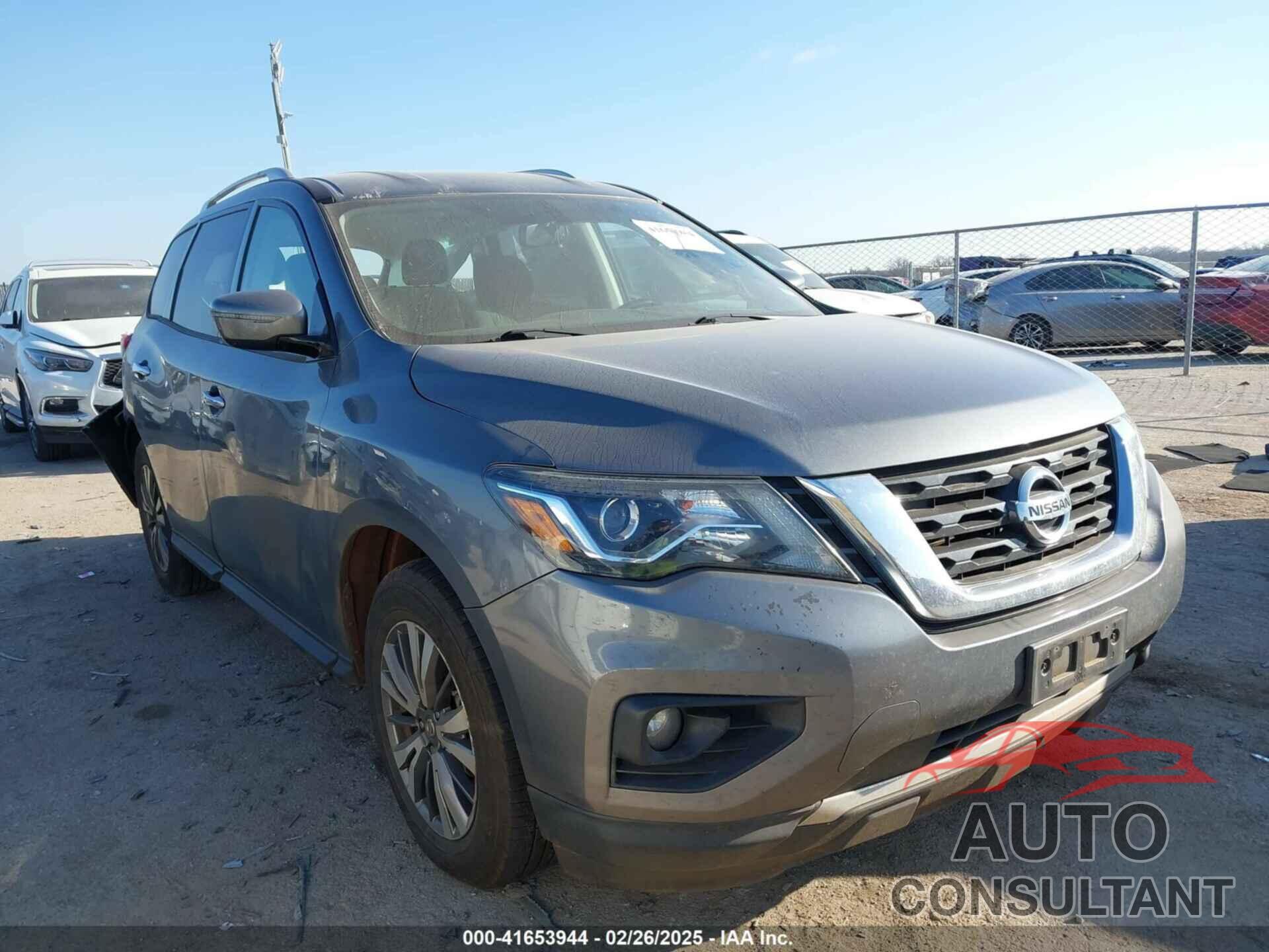 NISSAN PATHFINDER 2018 - 5N1DR2MM5JC673071
