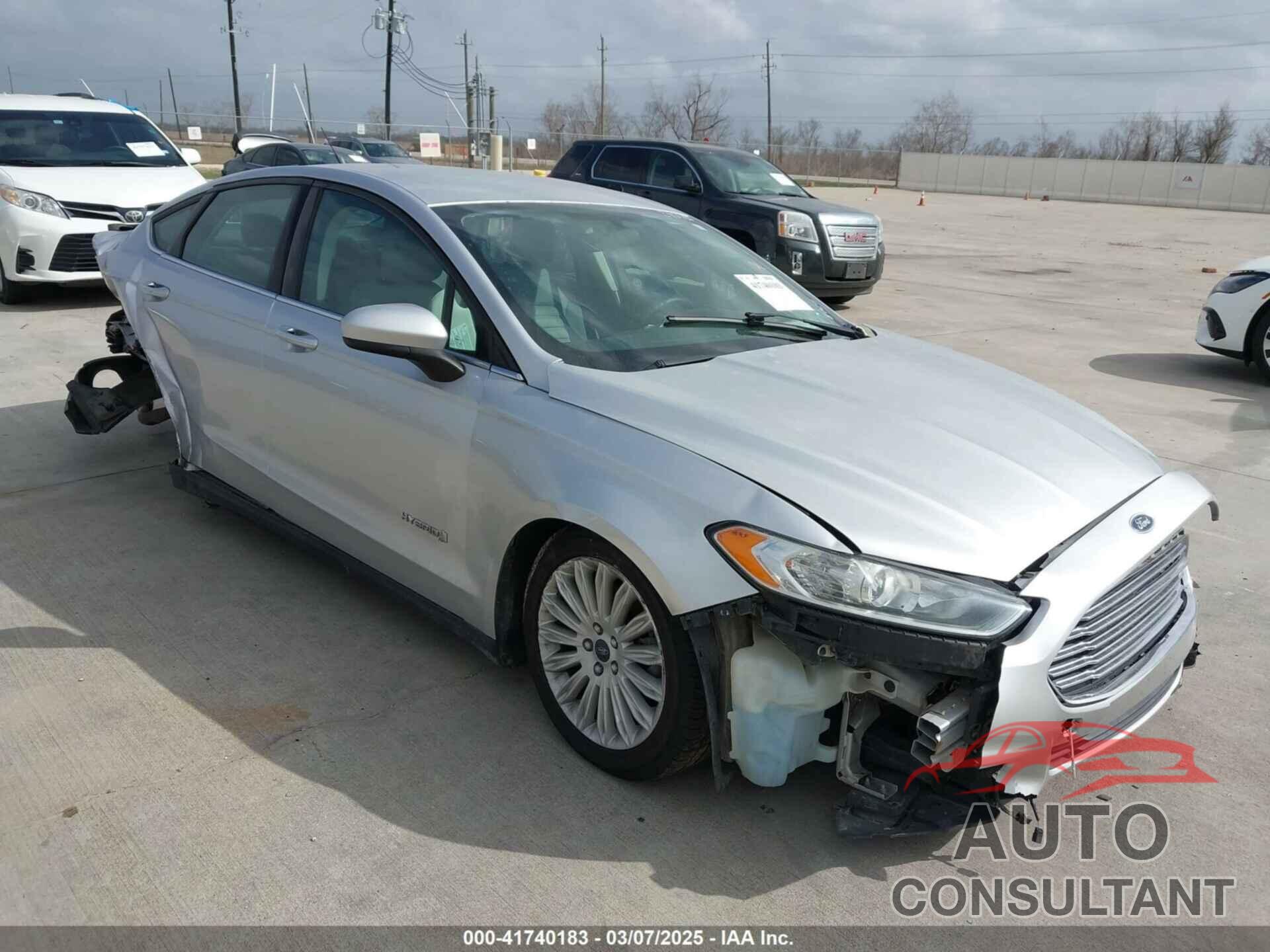 FORD FUSION HYBRID 2014 - 3FA6P0UU9ER368726