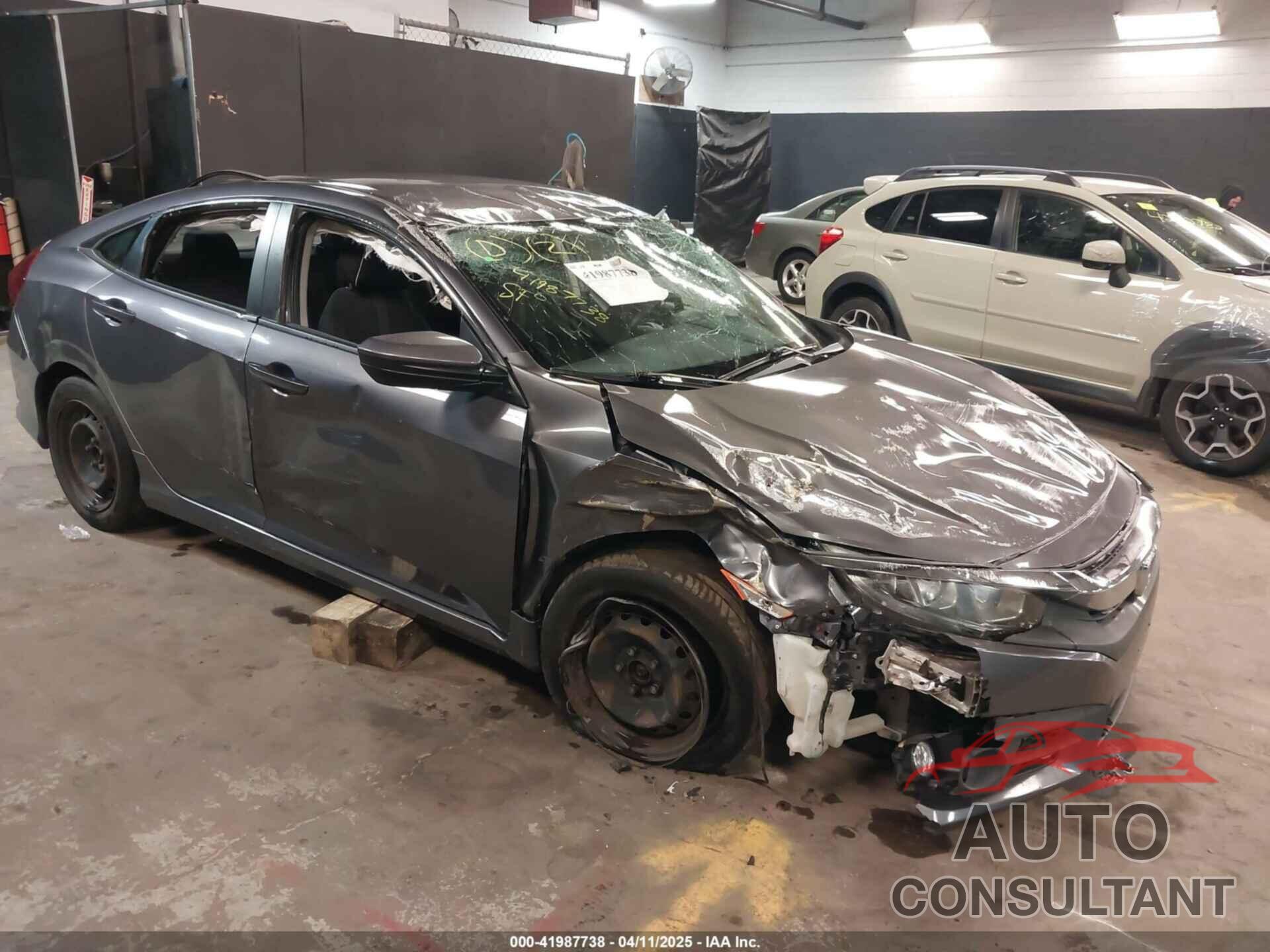 HONDA CIVIC 2017 - 2HGFC2F56HH564311