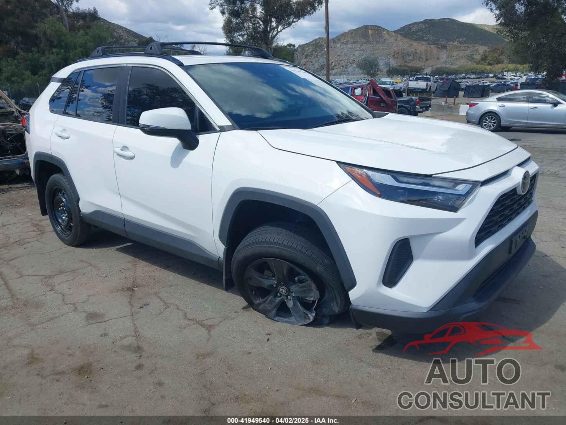 TOYOTA RAV4 2022 - 2T3W1RFV8NC178547