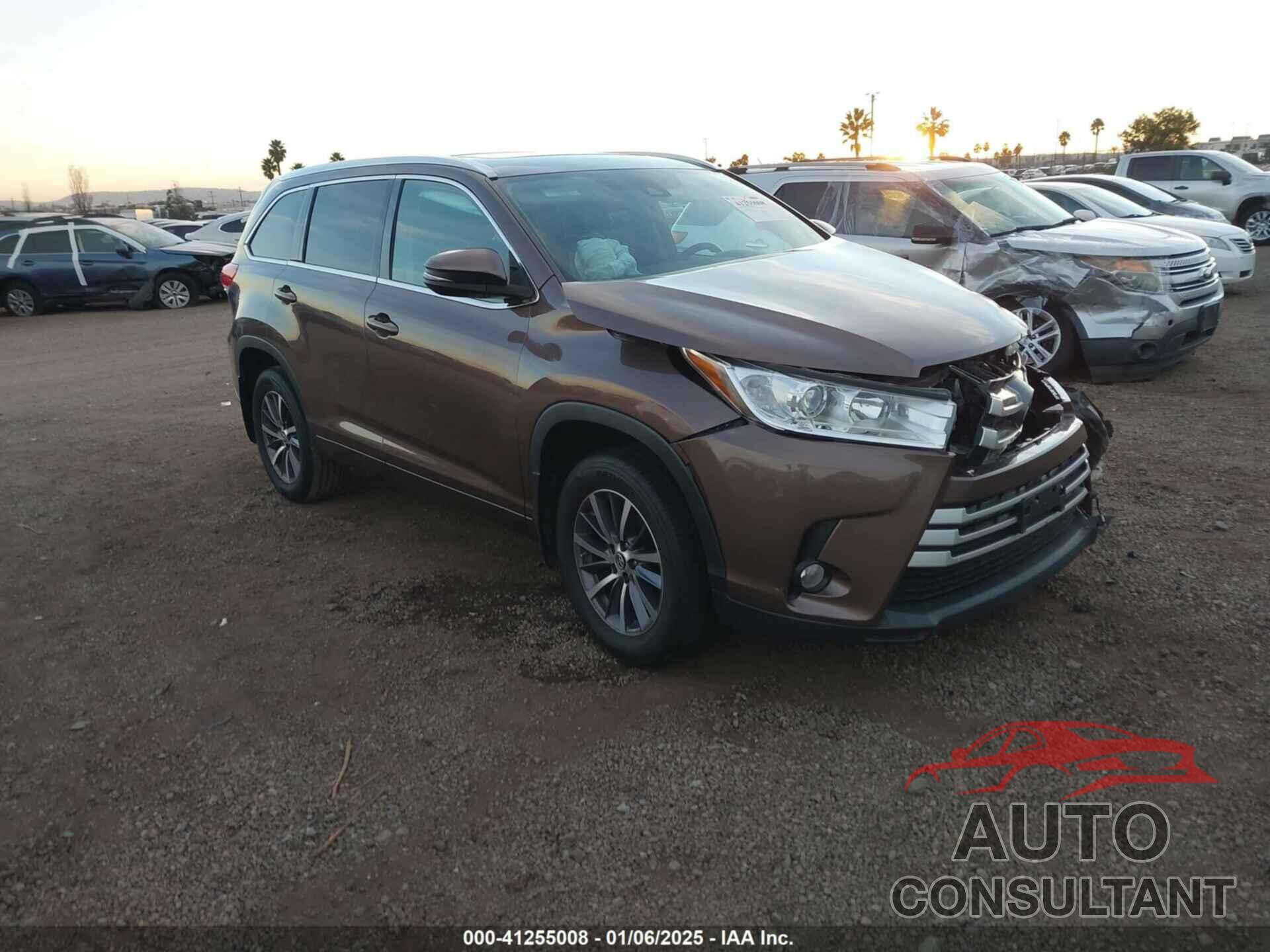 TOYOTA HIGHLANDER 2017 - 5TDJZRFH0HS447562