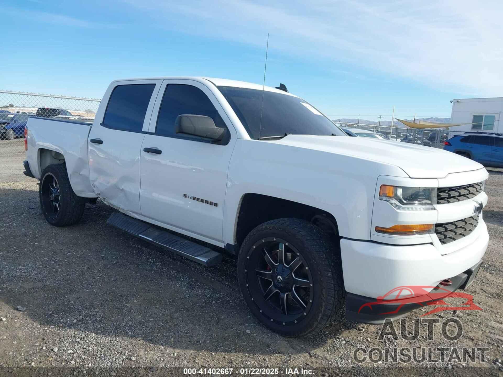CHEVROLET SILVERADO 1500 2018 - 3GCPCPEC6JG262362