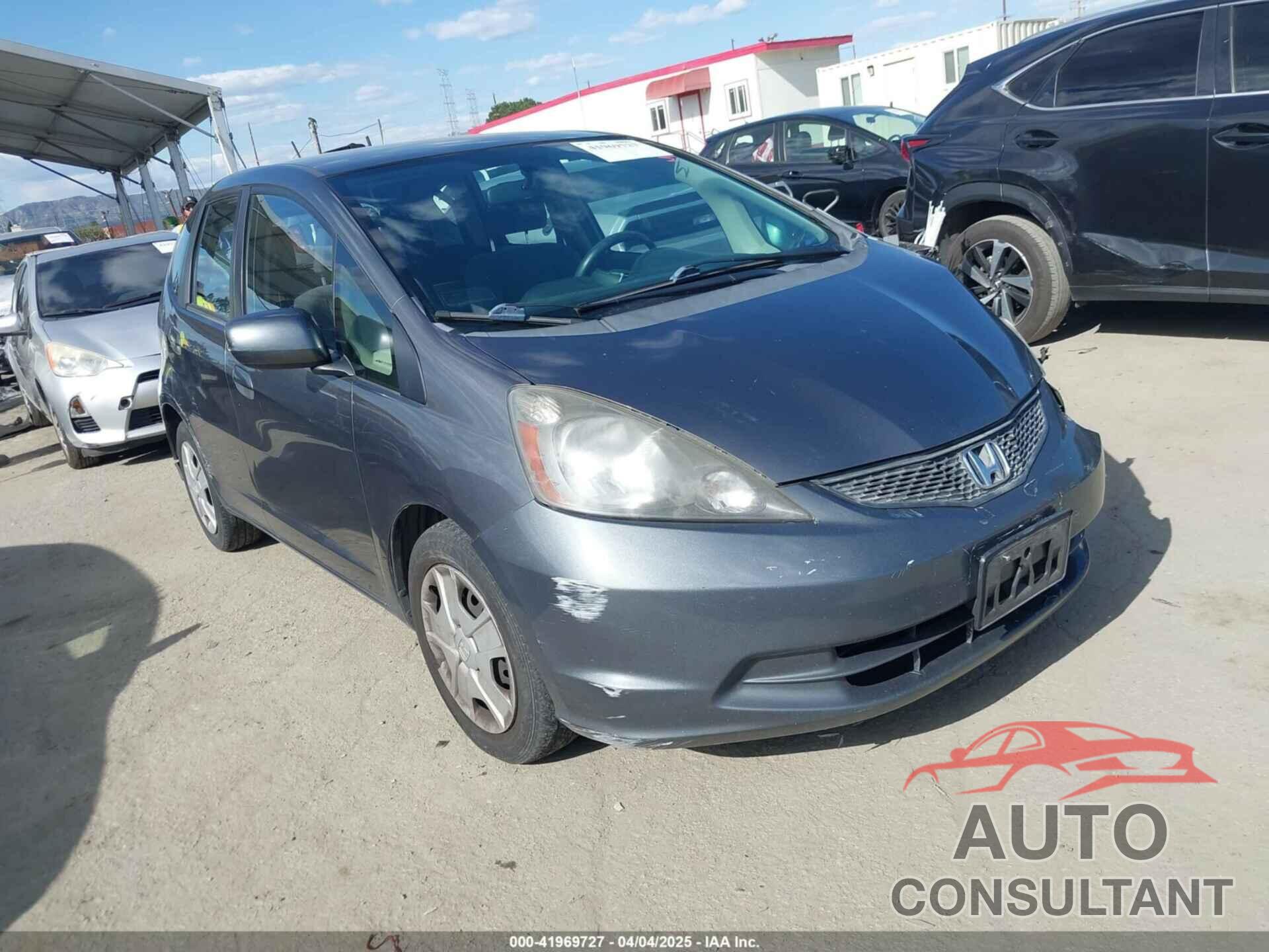 HONDA FIT 2013 - JHMGE8H36DC056640