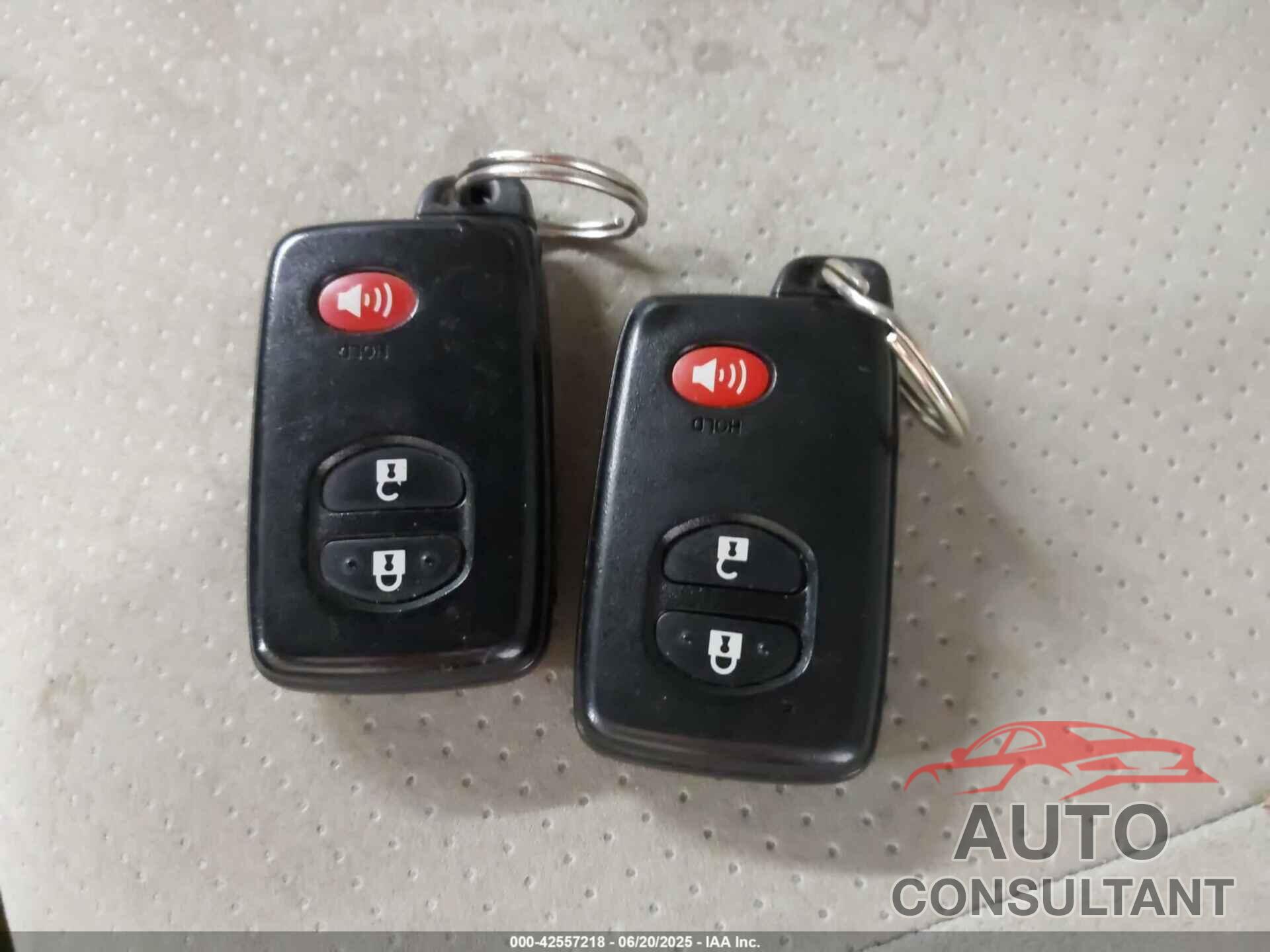 TOYOTA PRIUS 2013 - JTDKN3DU3D0340869