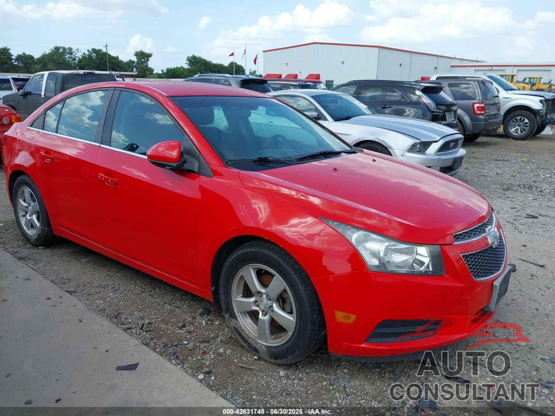 CHEVROLET CRUZE 2014 - 1G1PC5SB2E7252258