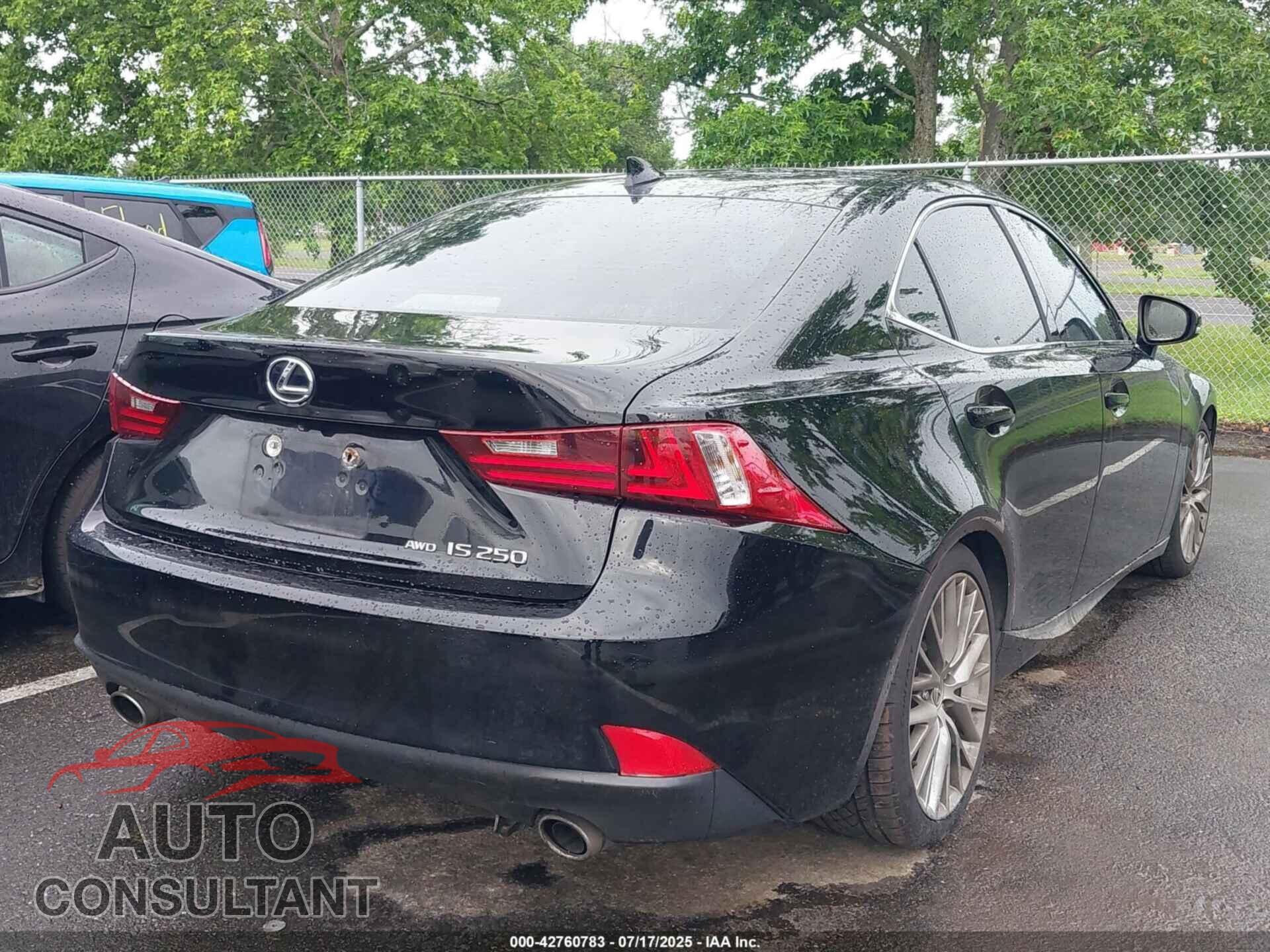 LEXUS IS 2014 - JTHCF1D26E5011784