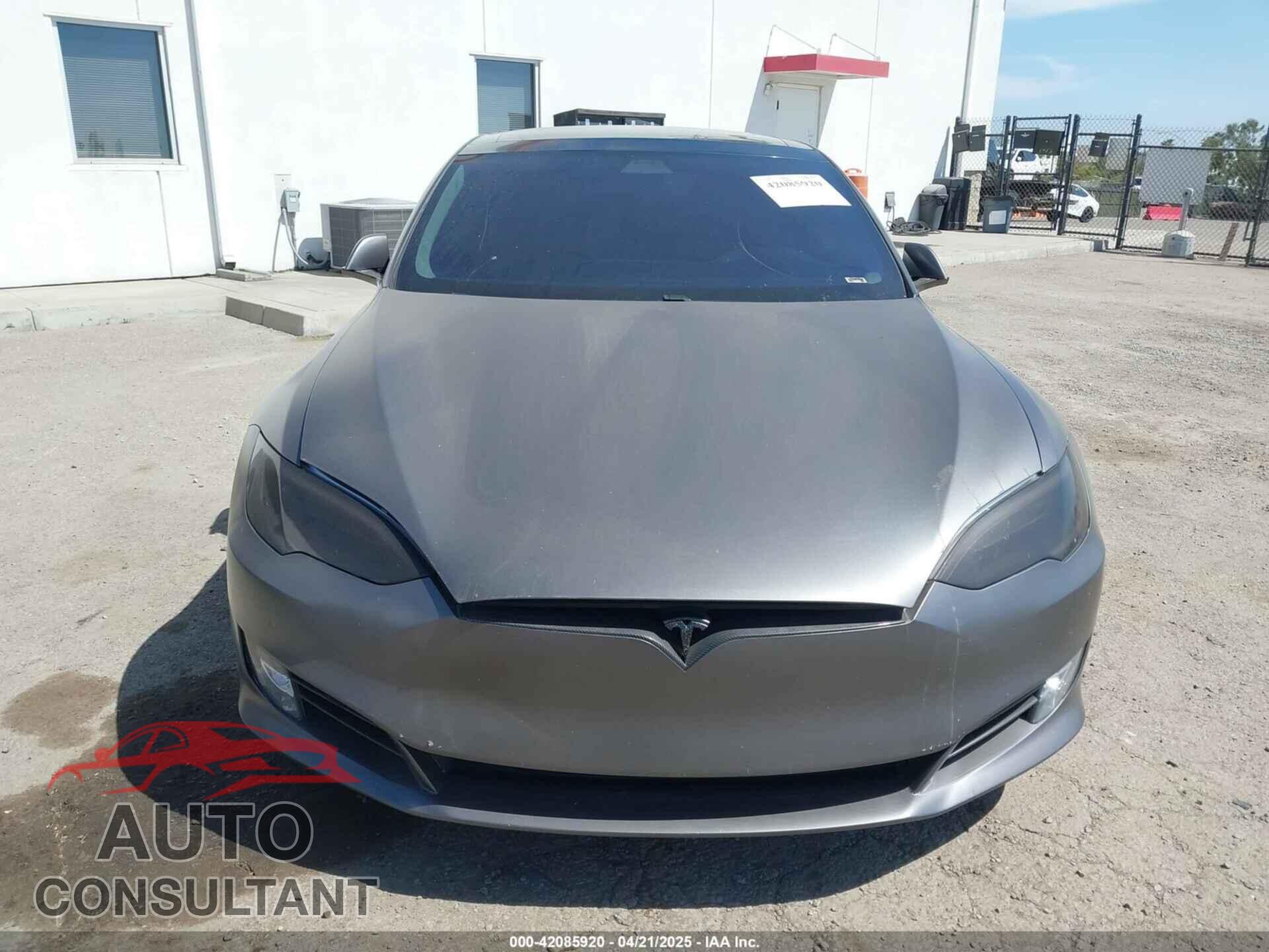 TESLA MODEL S 2016 - 5YJSA1E48GF171355