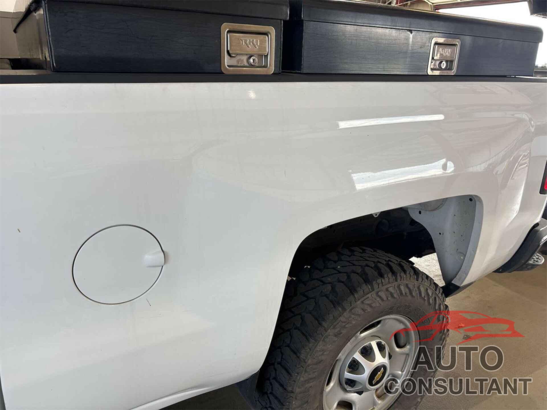CHEVROLET SILVERADO 2019 - 1GC1KREG0KF255241