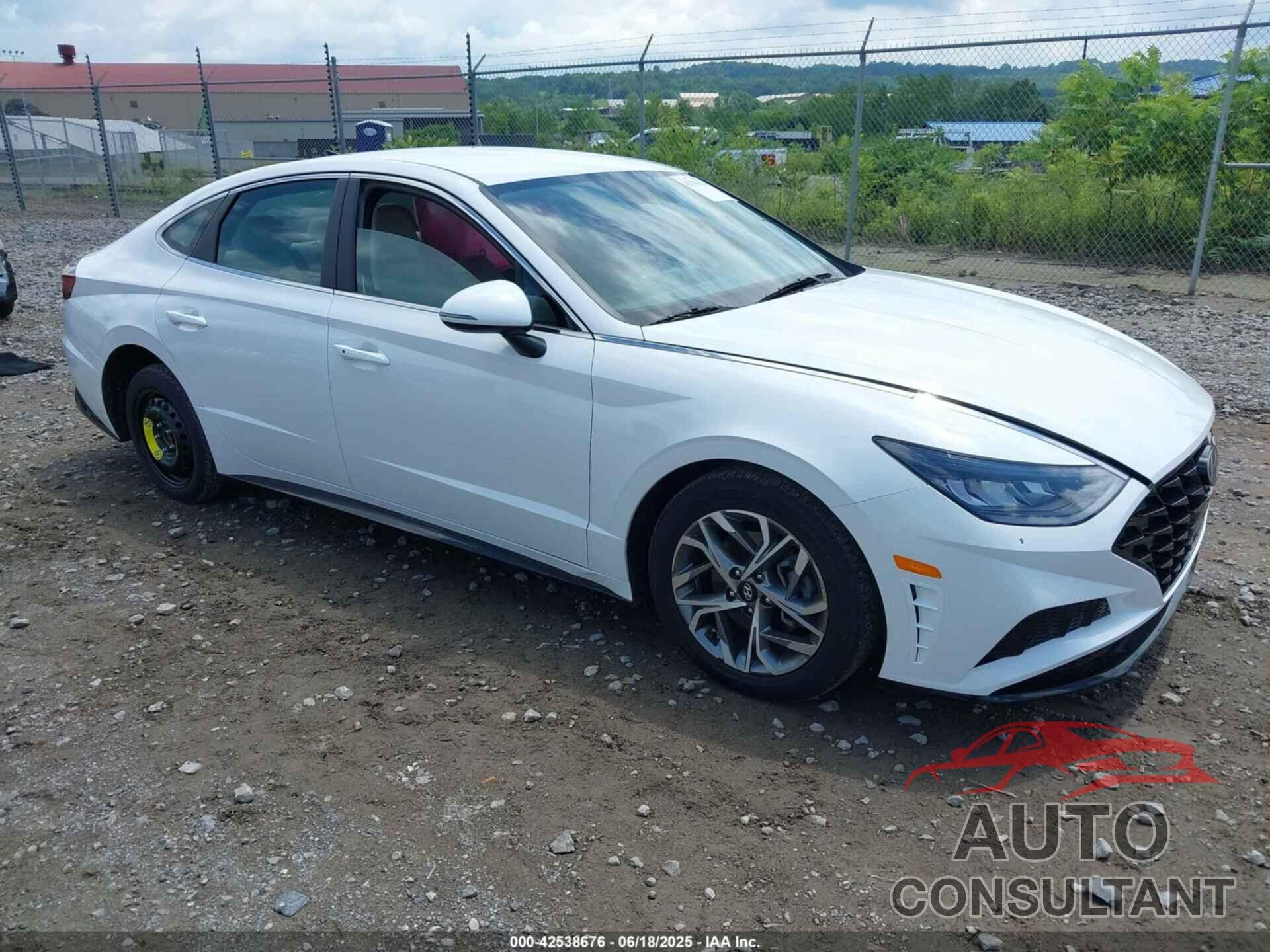 HYUNDAI SONATA 2023 - KMHL64JA4PA250903