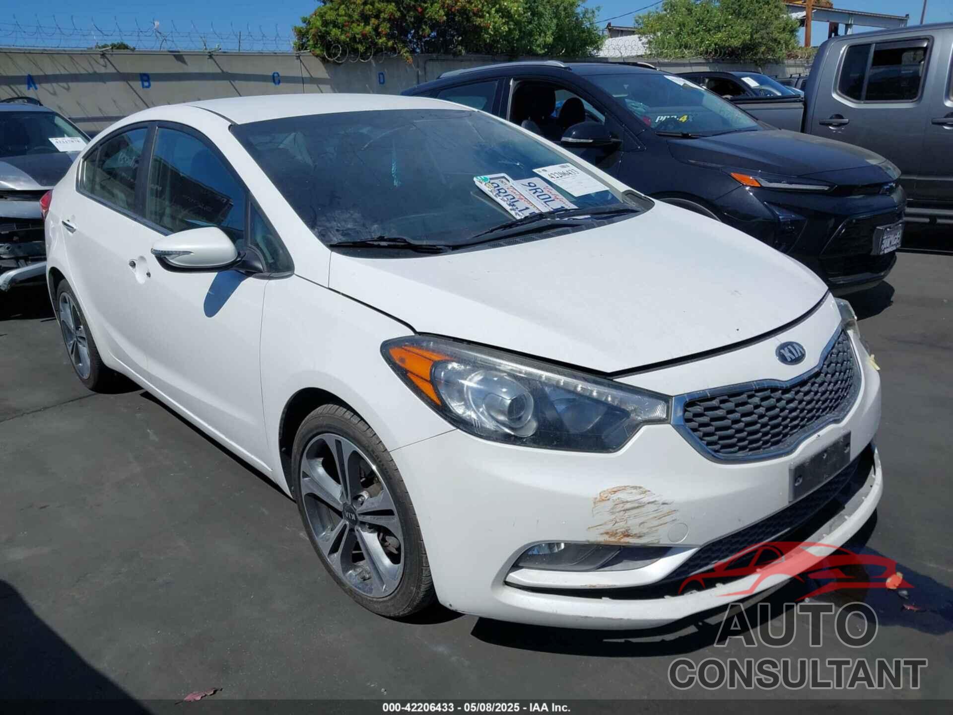 KIA FORTE 2016 - KNAFX4A85G5450741
