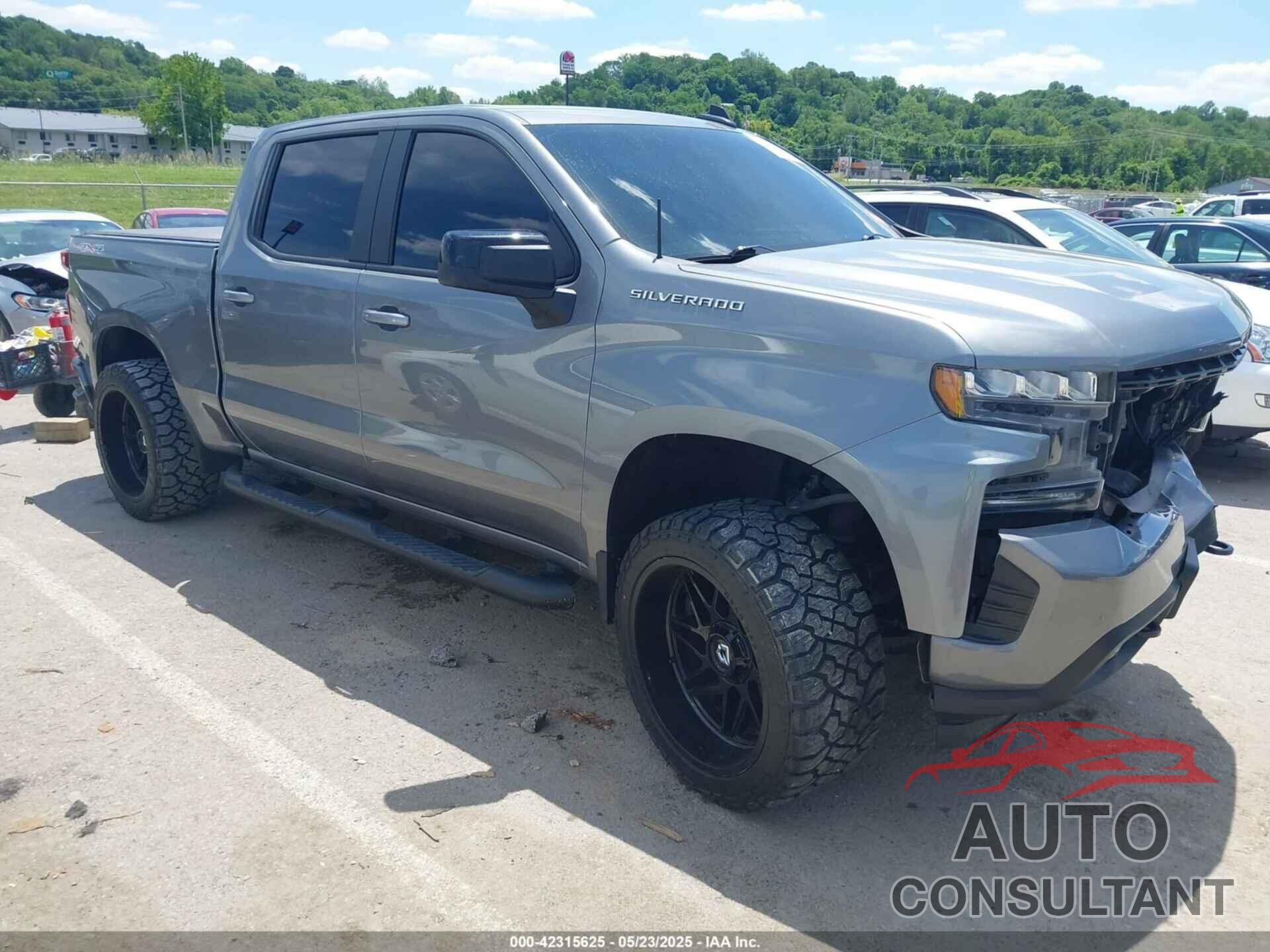 CHEVROLET SILVERADO 1500 2021 - 1GCUYEEDXMZ127679