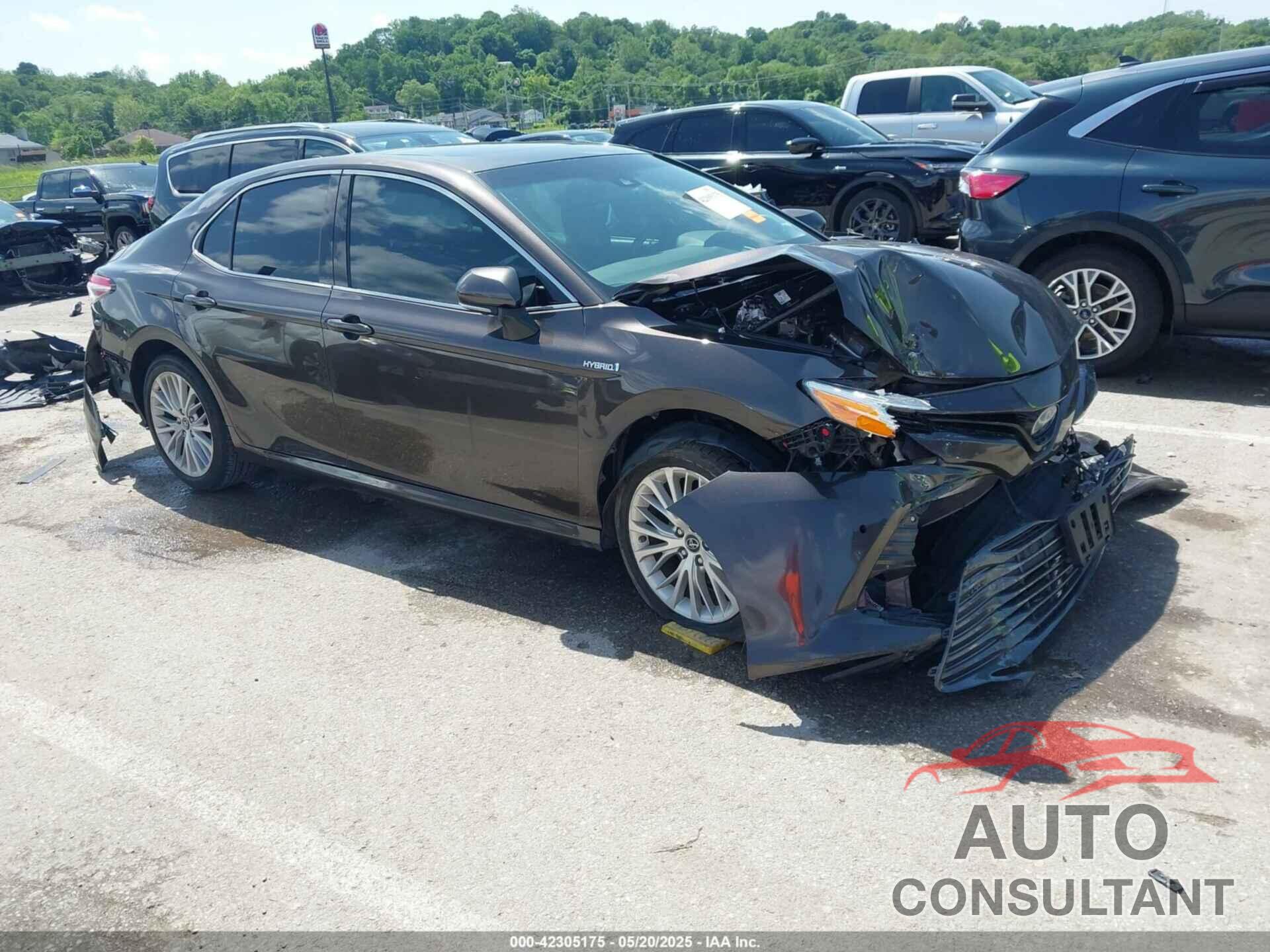 TOYOTA CAMRY HYBRID 2018 - 4T1B21HK5JU500336