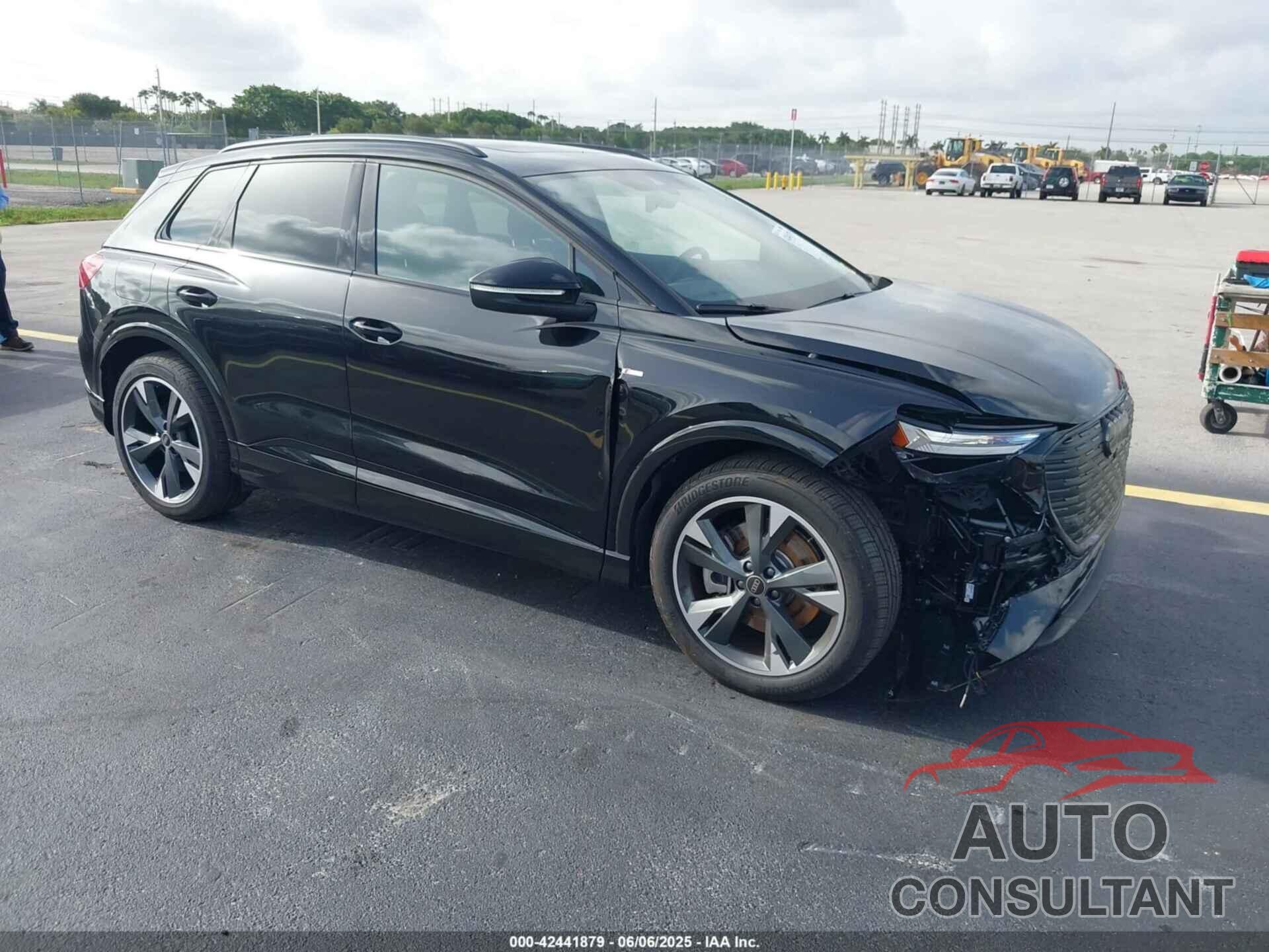 AUDI Q4 E-TRON 2024 - WA1LUBFZ1RP066445