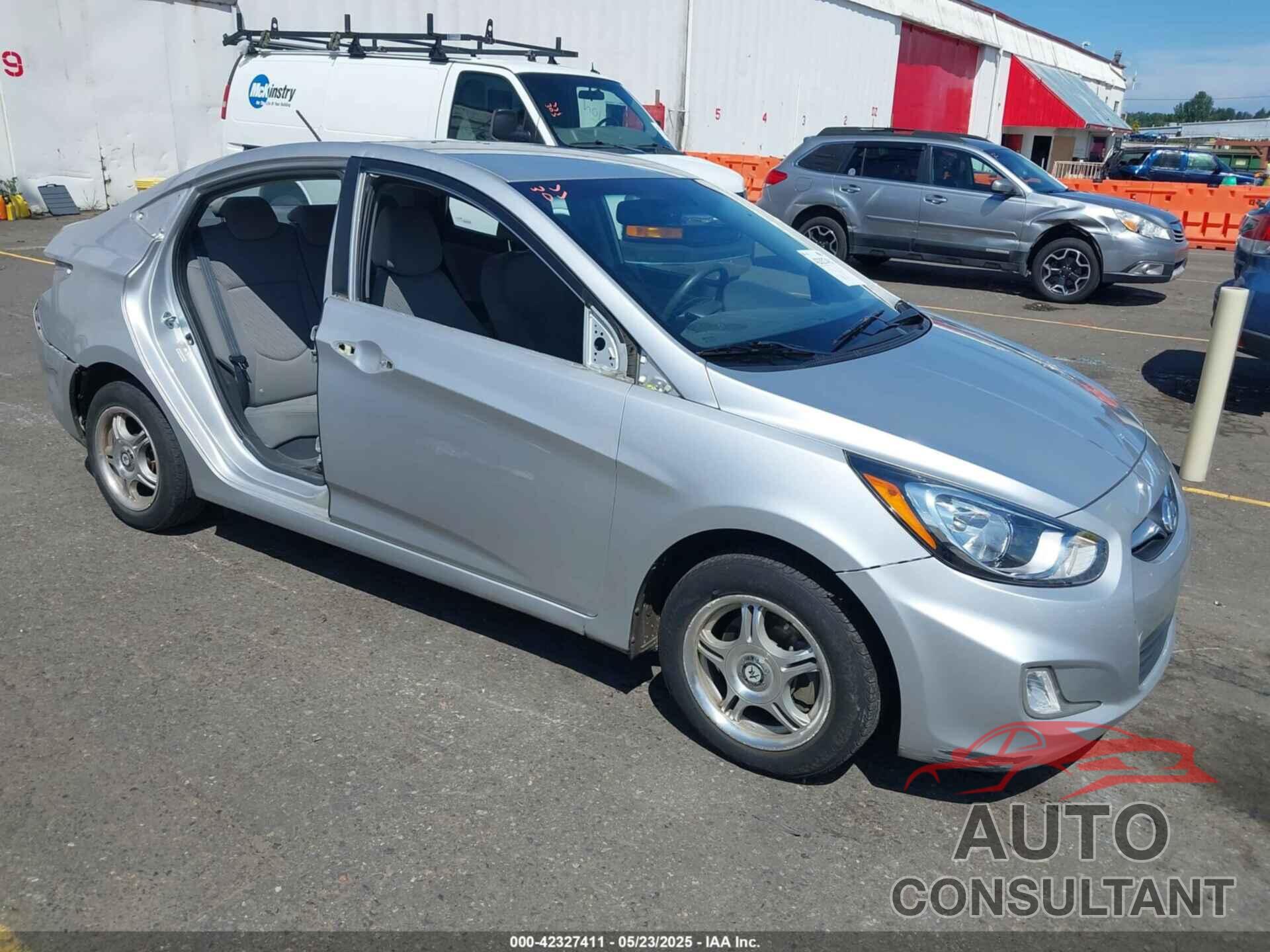 HYUNDAI ACCENT 2012 - KMHCU4AEXCU241639
