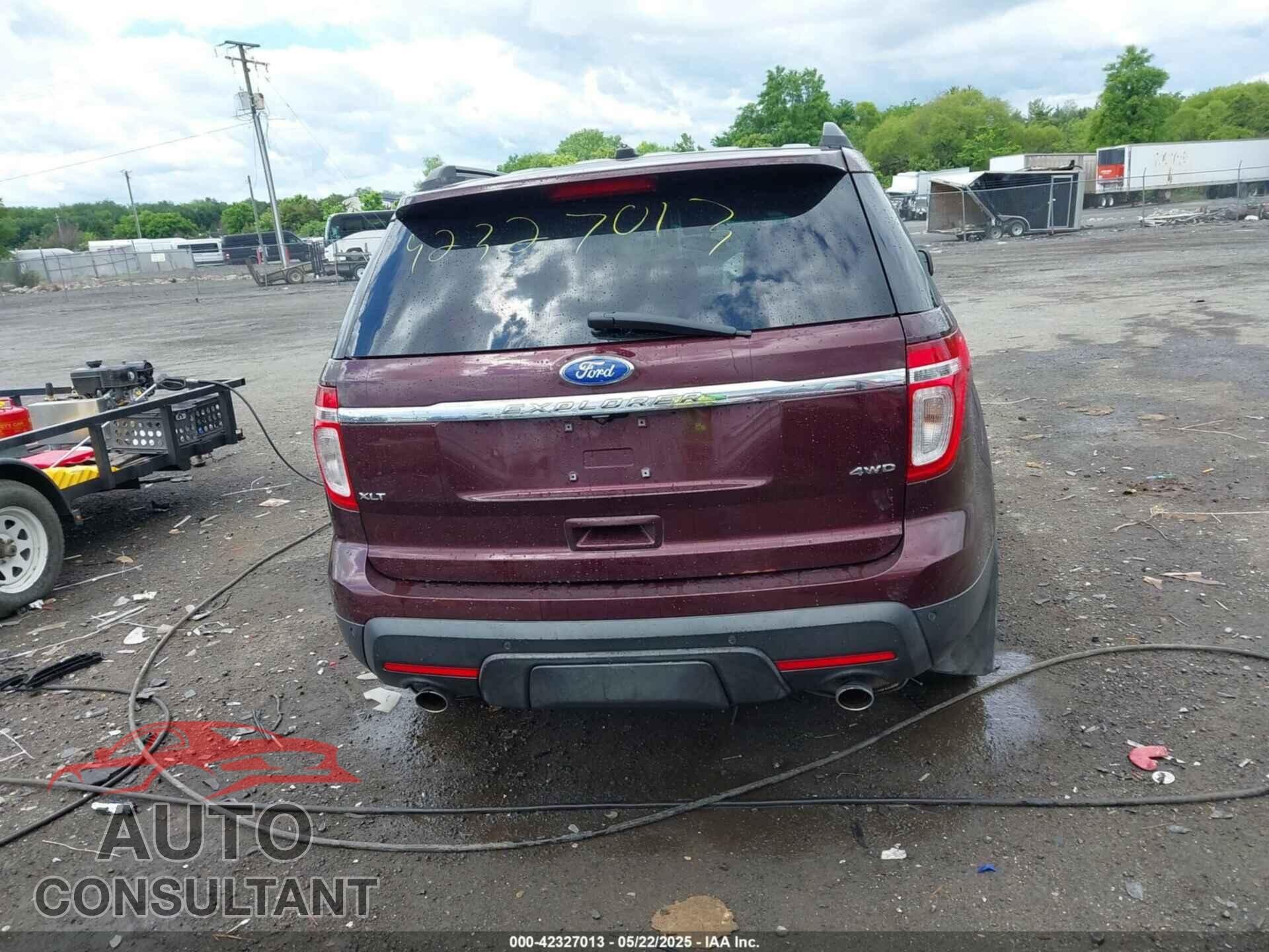 FORD EXPLORER 2011 - 1FMHK8D82BGA52232