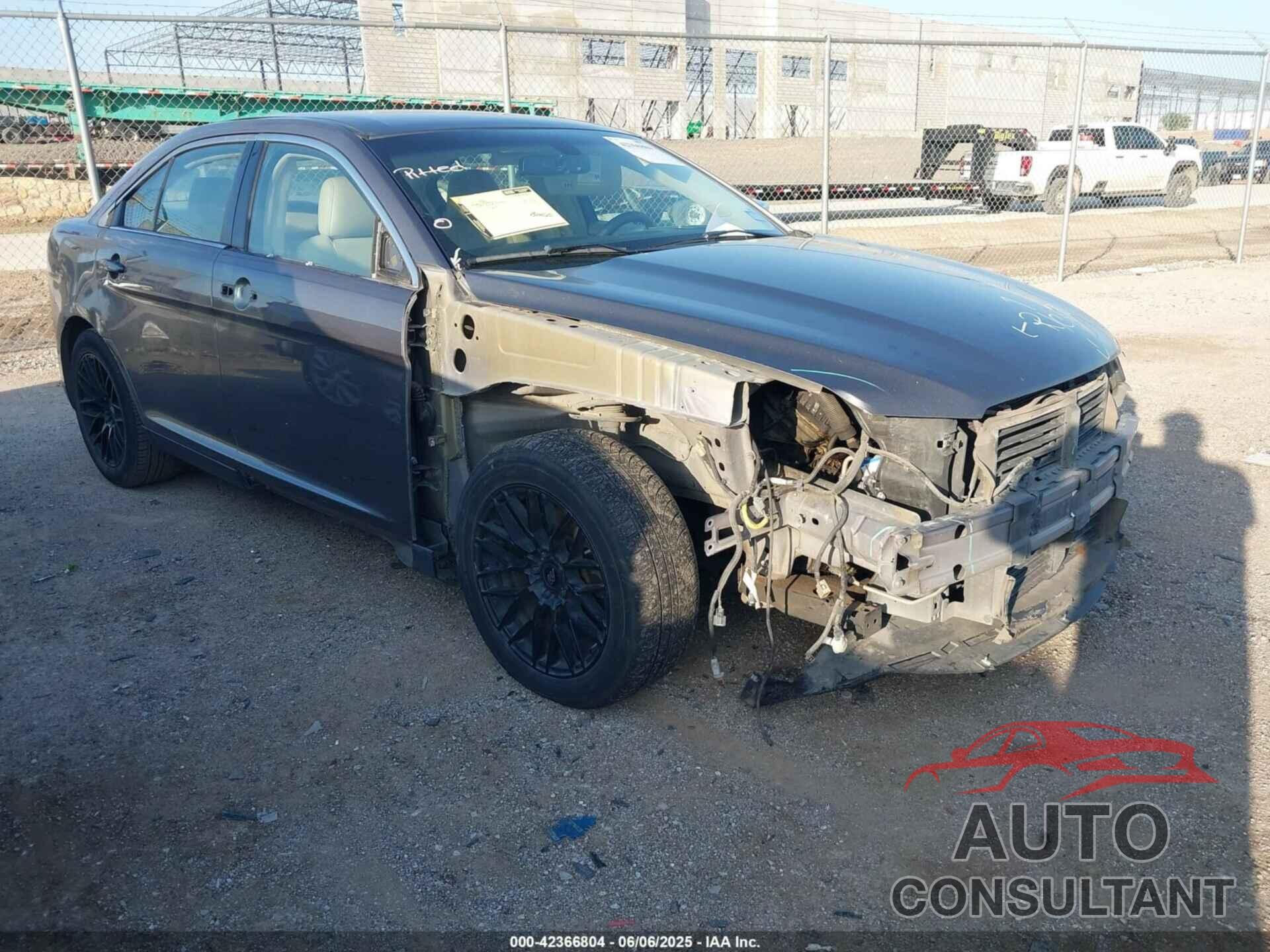 FORD TAURUS 2013 - 1FAHP2F82DG126368