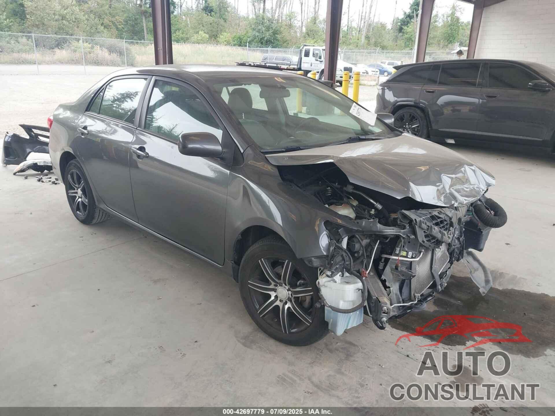 TOYOTA COROLLA 2012 - 2T1BU4EE1CC812815
