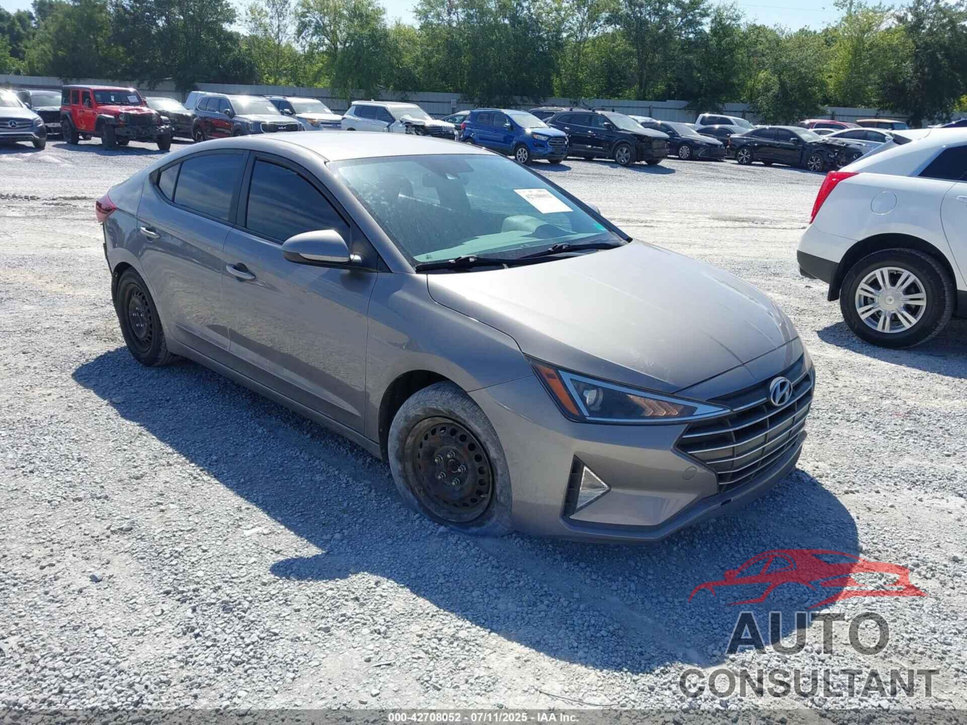 HYUNDAI ELANTRA 2020 - KMHD74LF6LU012859