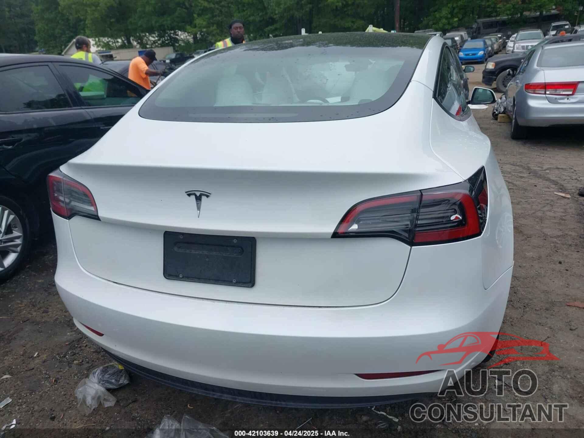TESLA MODEL 3 2023 - 5YJ3E1EA7PF604971