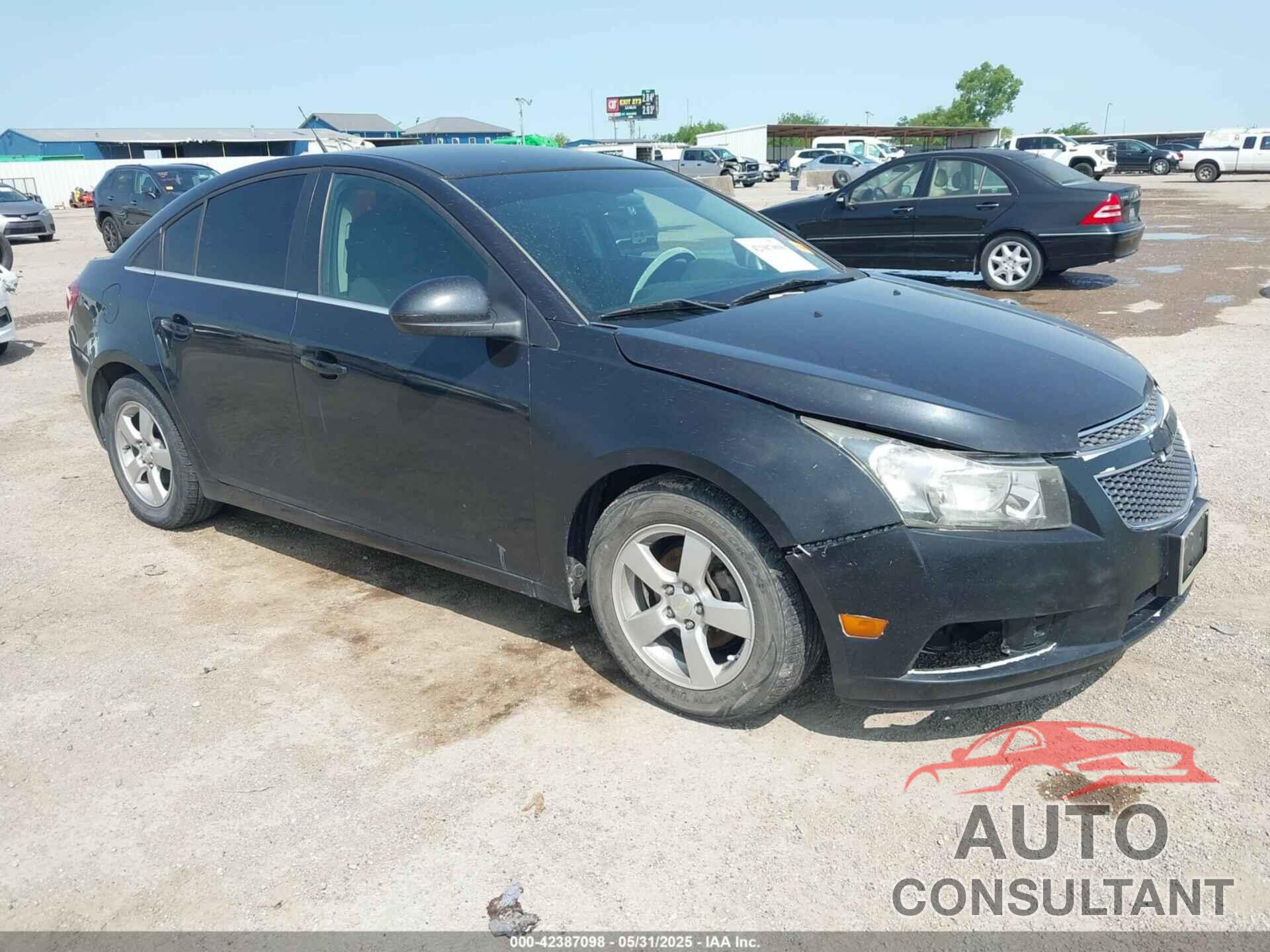 CHEVROLET CRUZE 2013 - 1G1PC5SB4D7240918