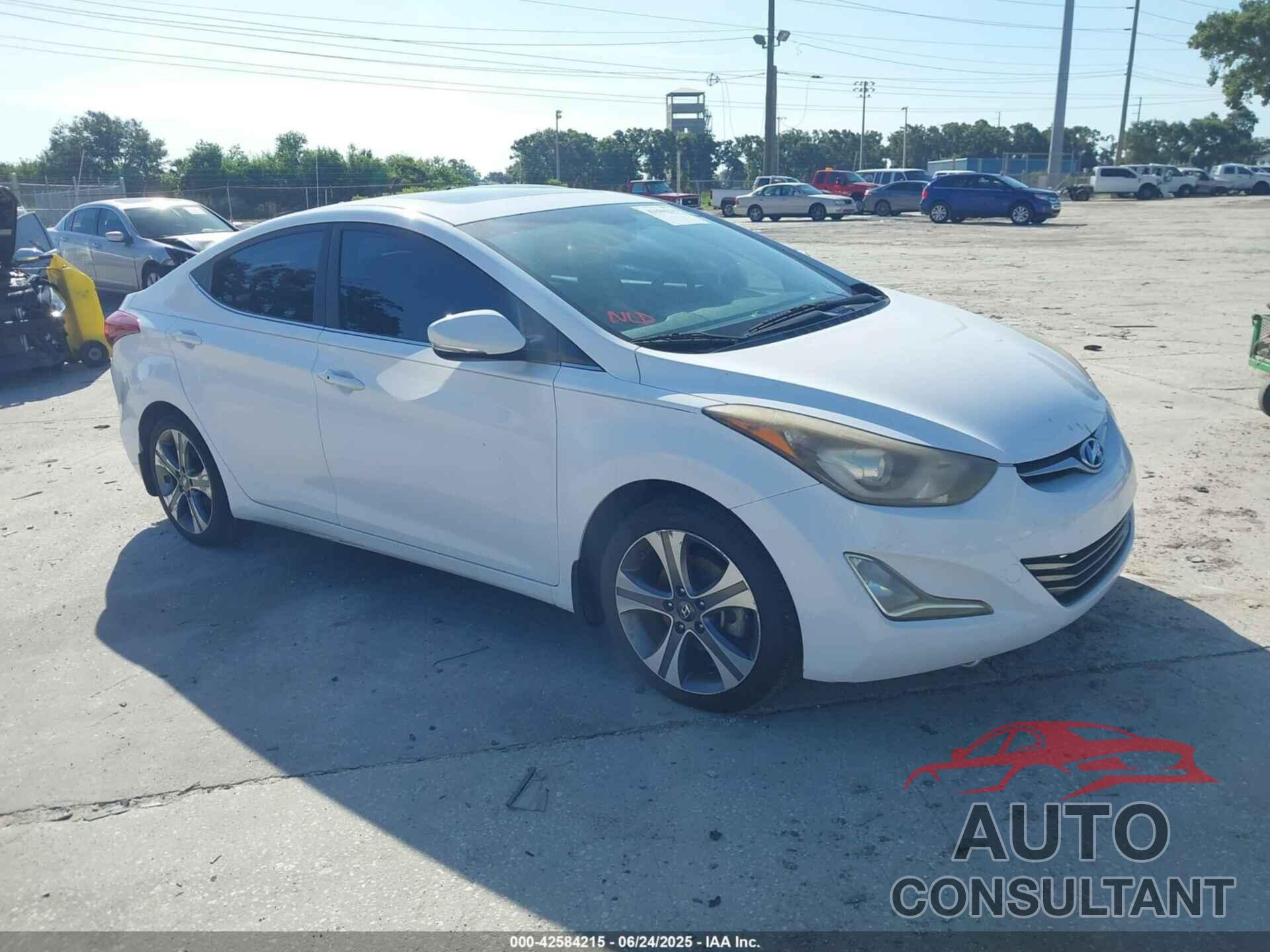 HYUNDAI ELANTRA 2015 - KMHDH4AH9FU229621