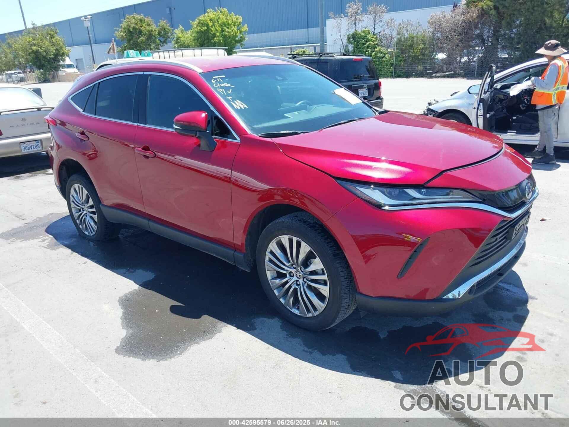 TOYOTA VENZA 2024 - JTEAAAAHXRJ179033