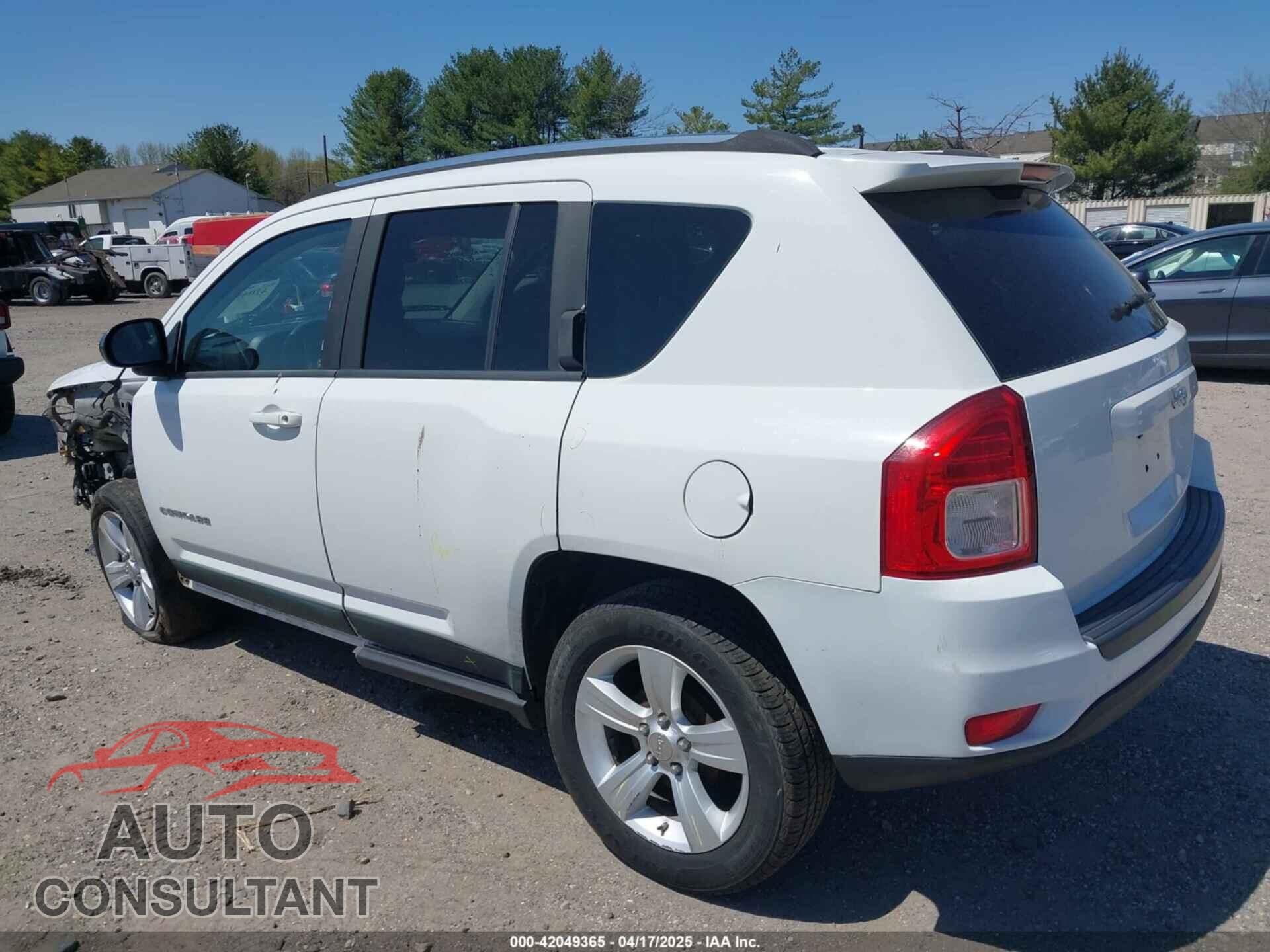JEEP COMPASS 2011 - 1J4NT1FA2BD240921