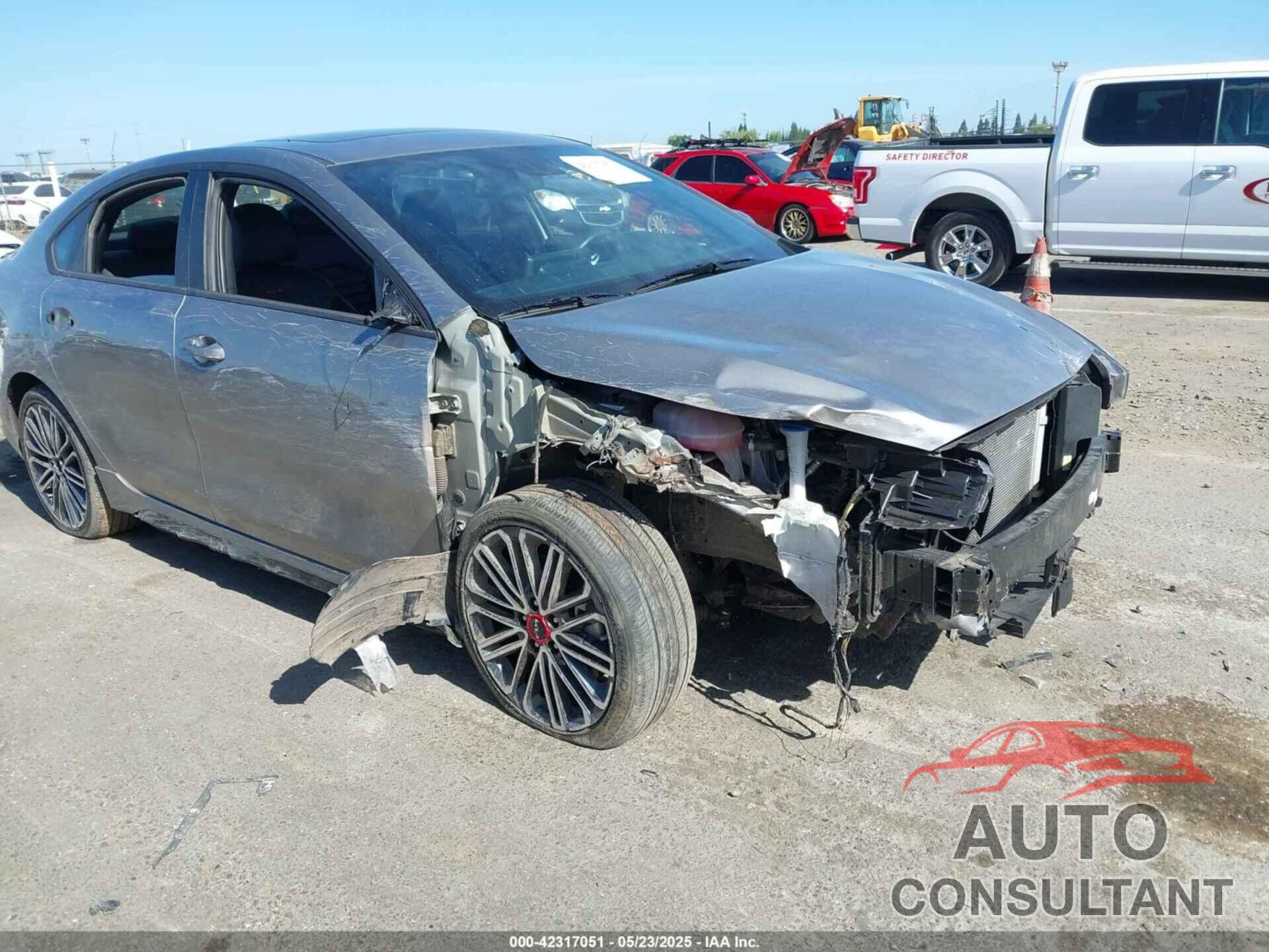 KIA FORTE 2023 - 3KPF44AC8PE593817