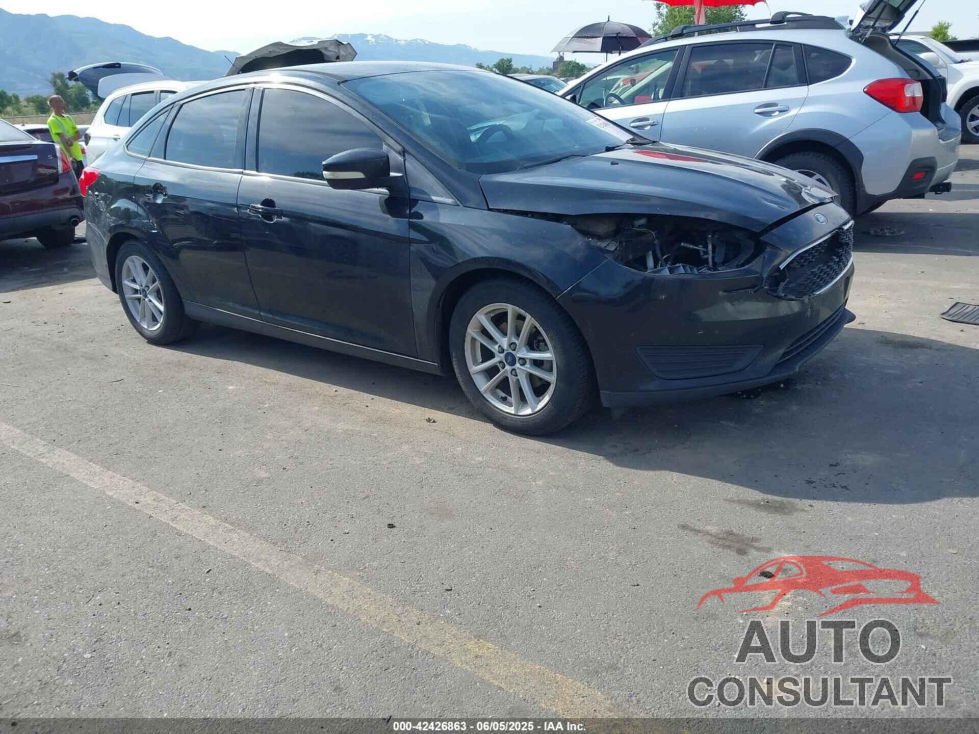 FORD FOCUS 2015 - 1FADP3F22FL202570