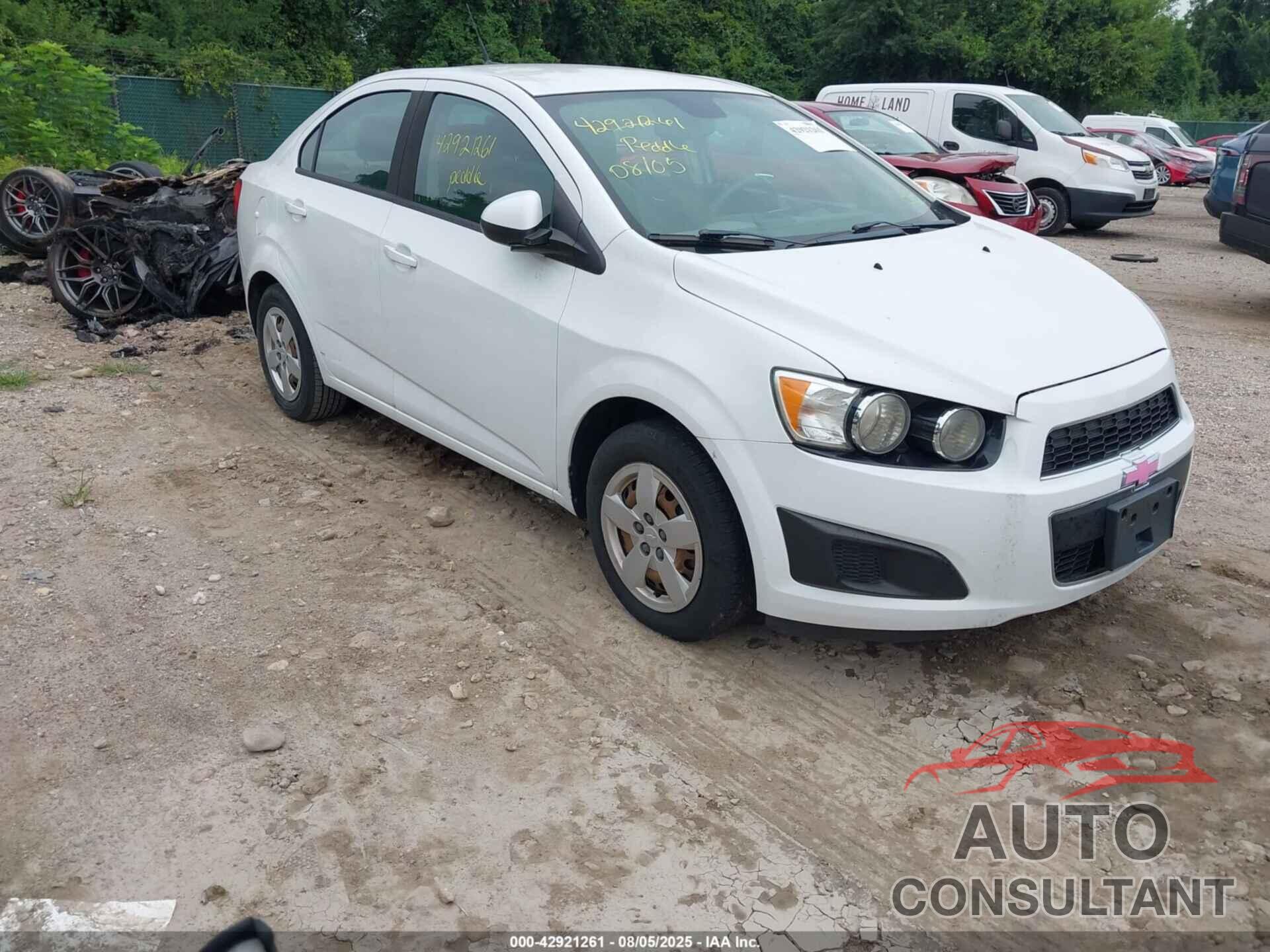 CHEVROLET SONIC 2013 - 1G1JA5SH7D4171790