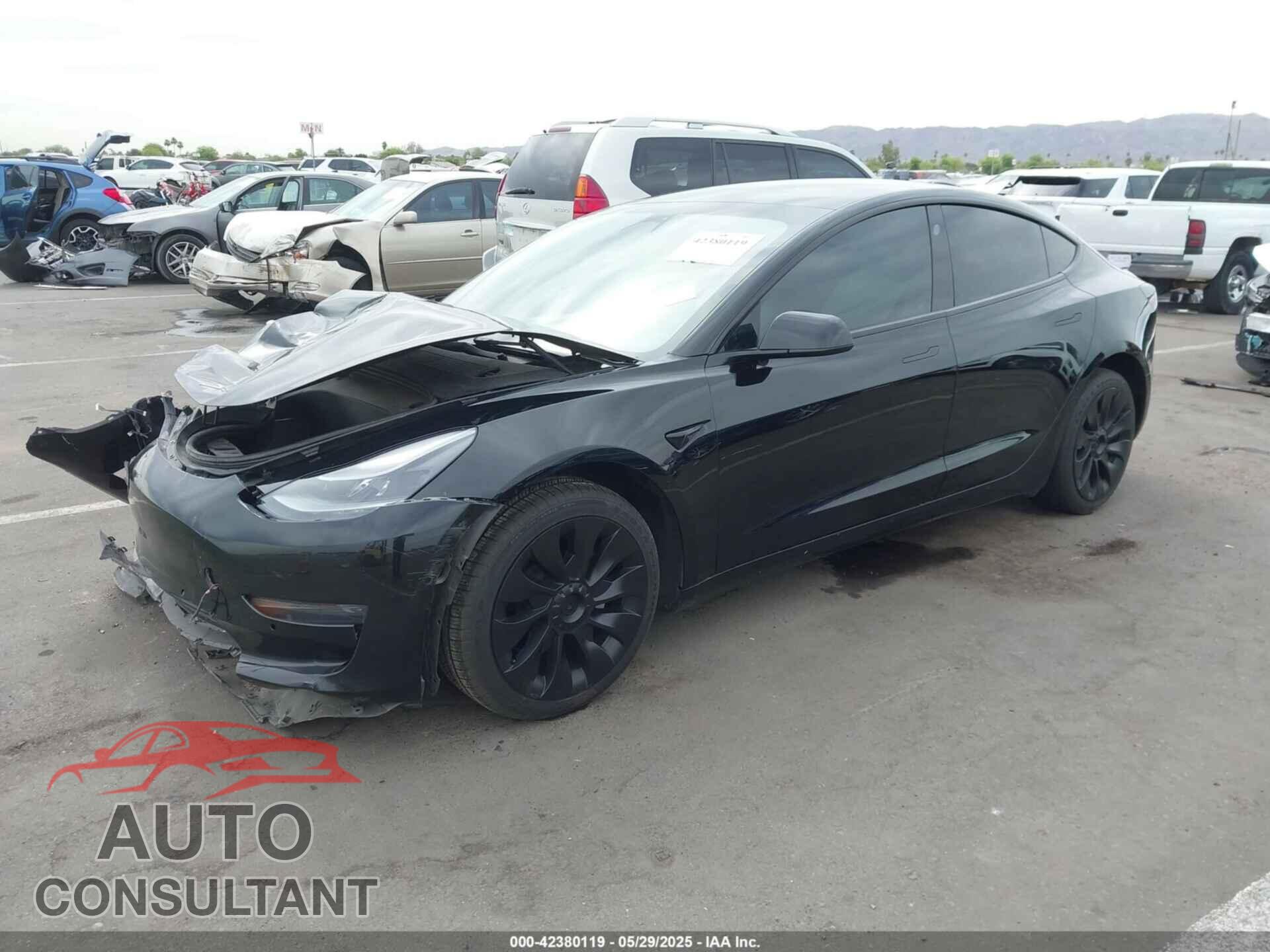 TESLA MODEL 3 2022 - 5YJ3E1EA5NF136199