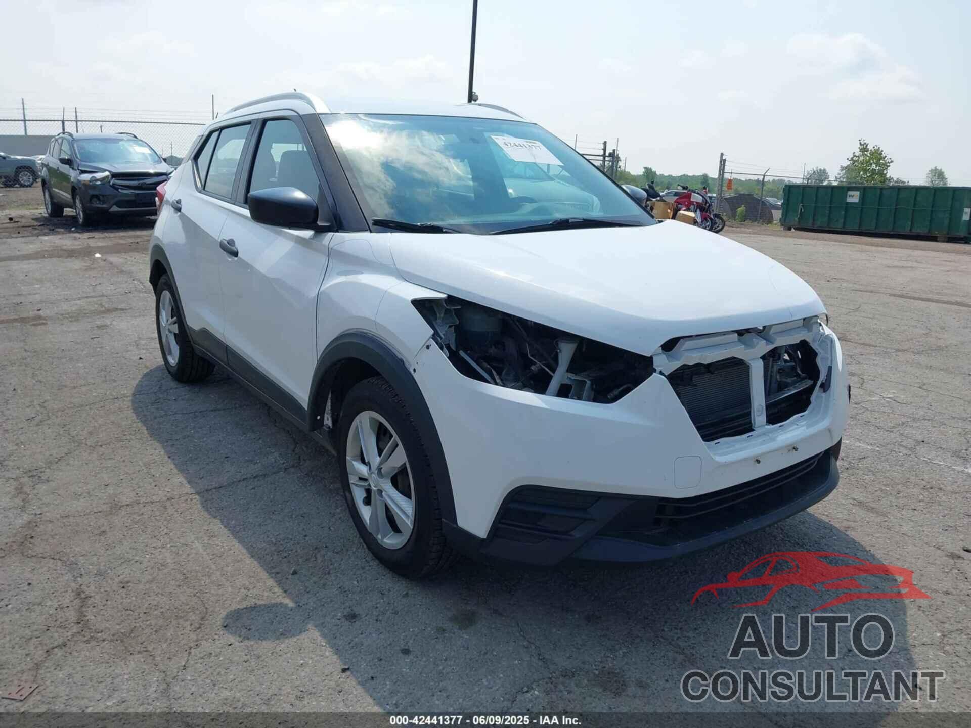 NISSAN KICKS 2019 - 3N1CP5CU6KL536755