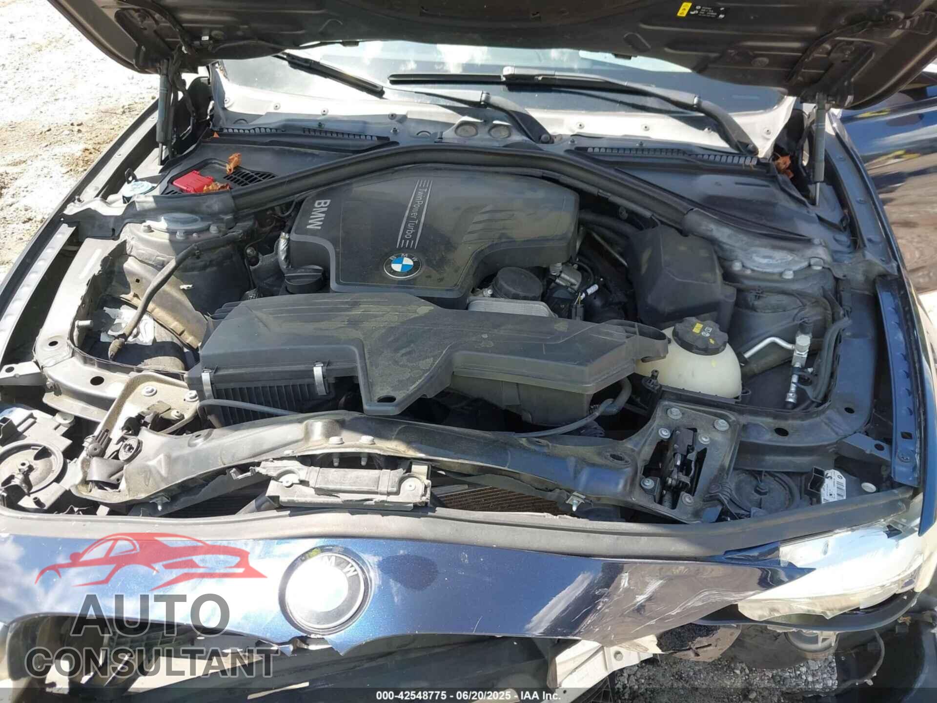 BMW 320I 2017 - WBA8E5G57HNU41476
