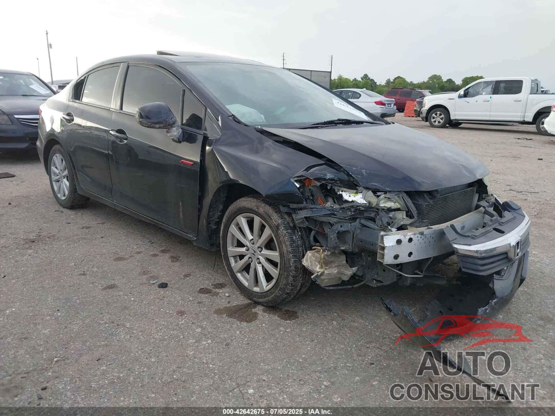 HONDA CIVIC 2012 - 2HGFB2F82CH556728