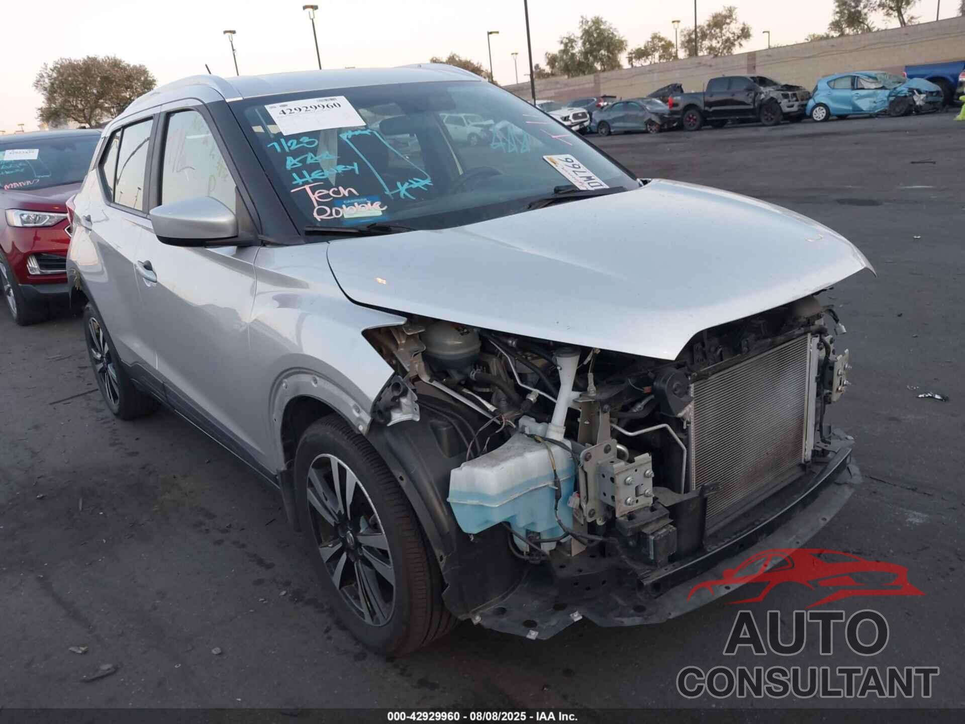 NISSAN KICKS 2019 - 3N1CP5CU5KL508672