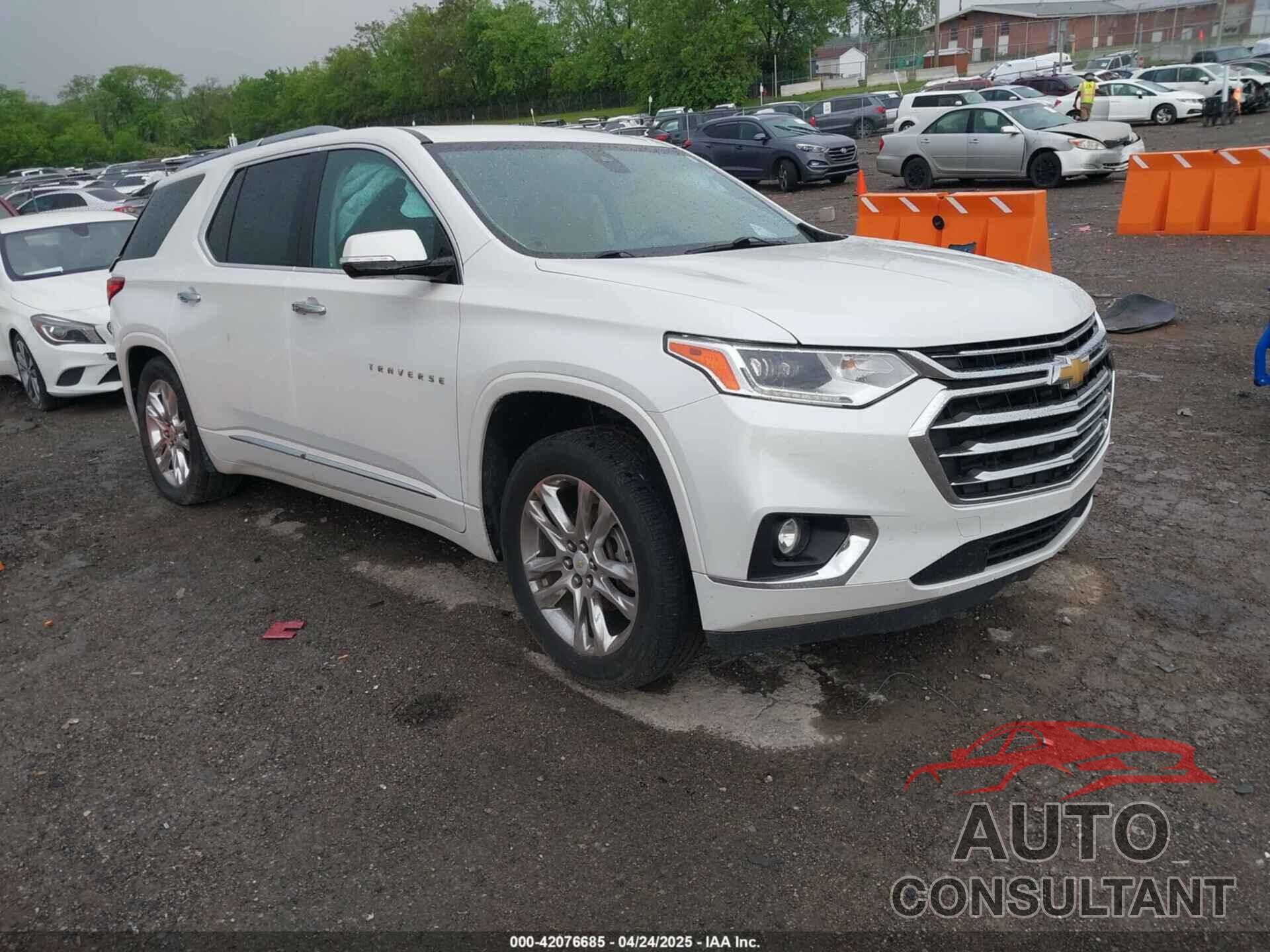 CHEVROLET TRAVERSE 2018 - 1GNEVKKW4JJ133786