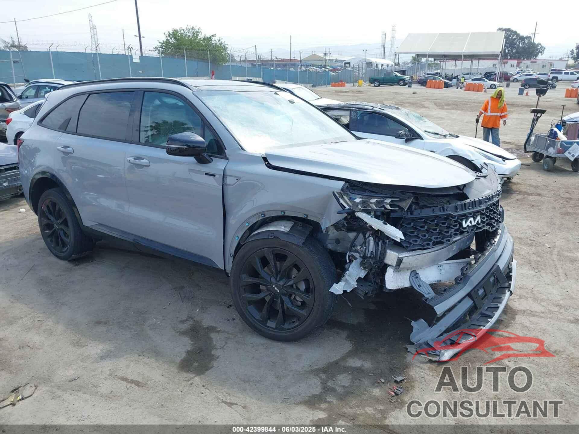 KIA SORENTO 2022 - 5XYRKDLF5NG161034