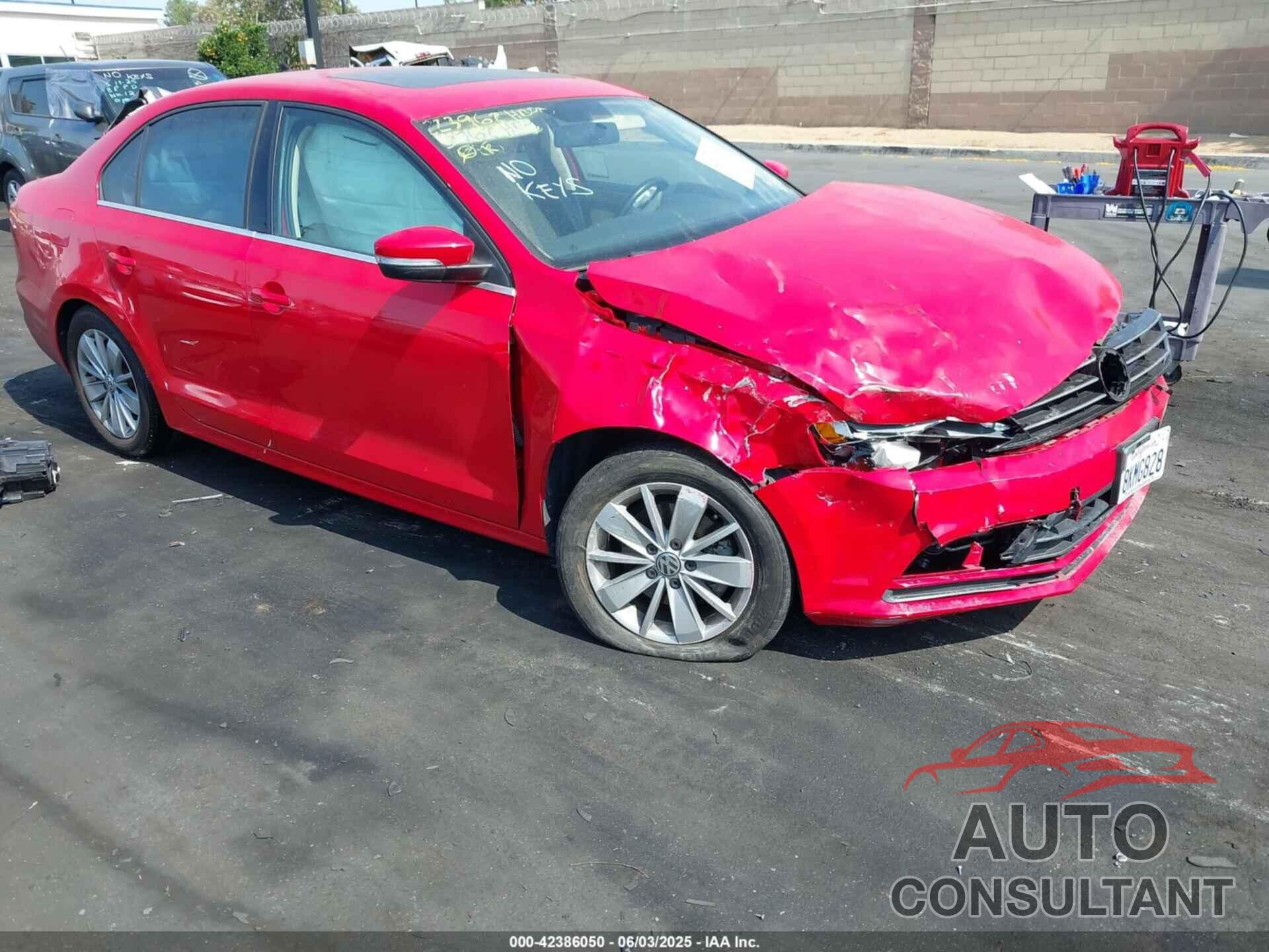 VOLKSWAGEN JETTA 2015 - 3VWD17AJ7FM303892