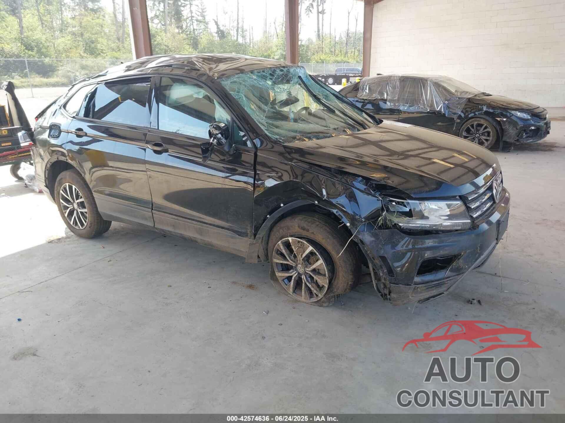 VOLKSWAGEN TIGUAN 2021 - 3VV0B7AX1MM098300