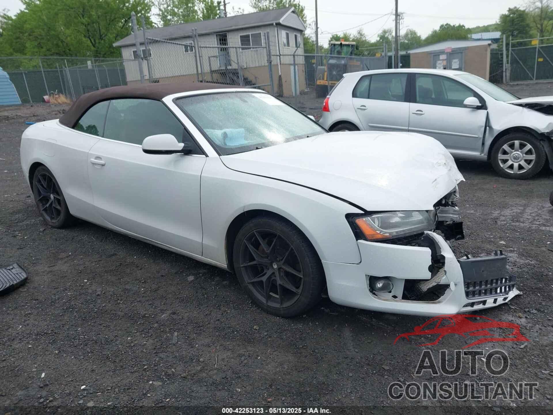 AUDI A5 2012 - WAULFAFH3CN003008