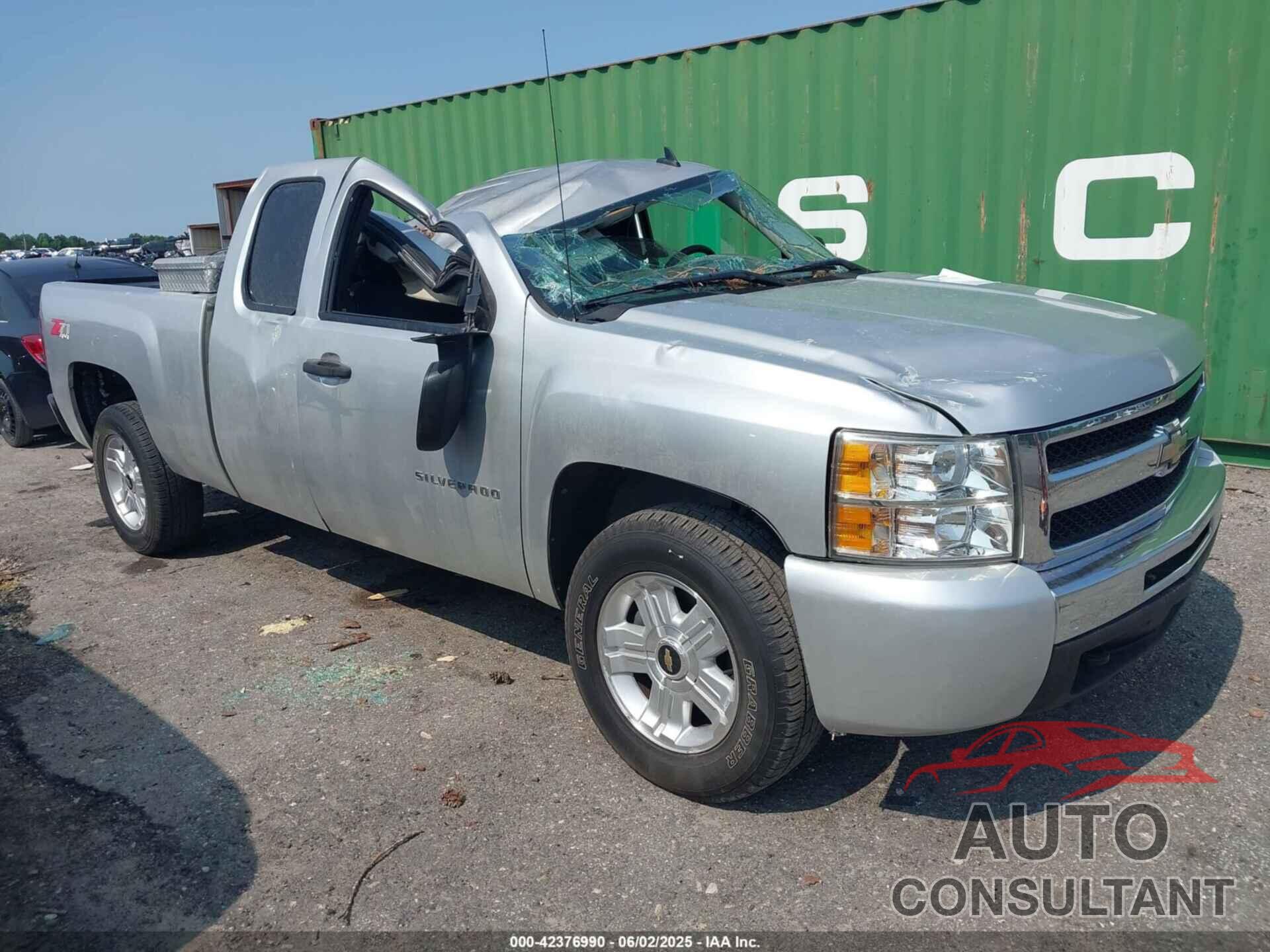 CHEVROLET SILVERADO 1500 2010 - 1GCSKREA8AZ186523