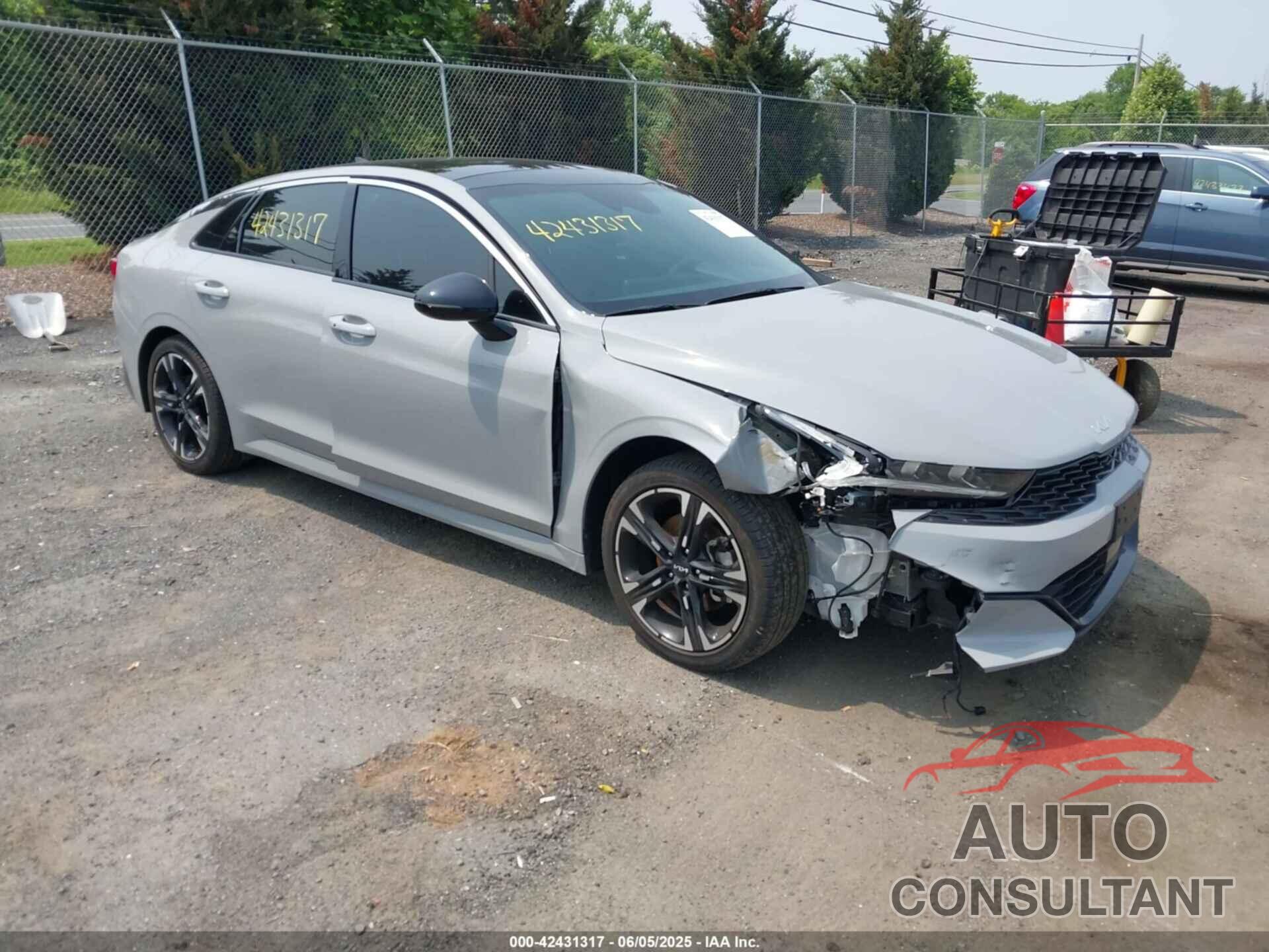 KIA K5 2023 - 5XXG64J22PG192776