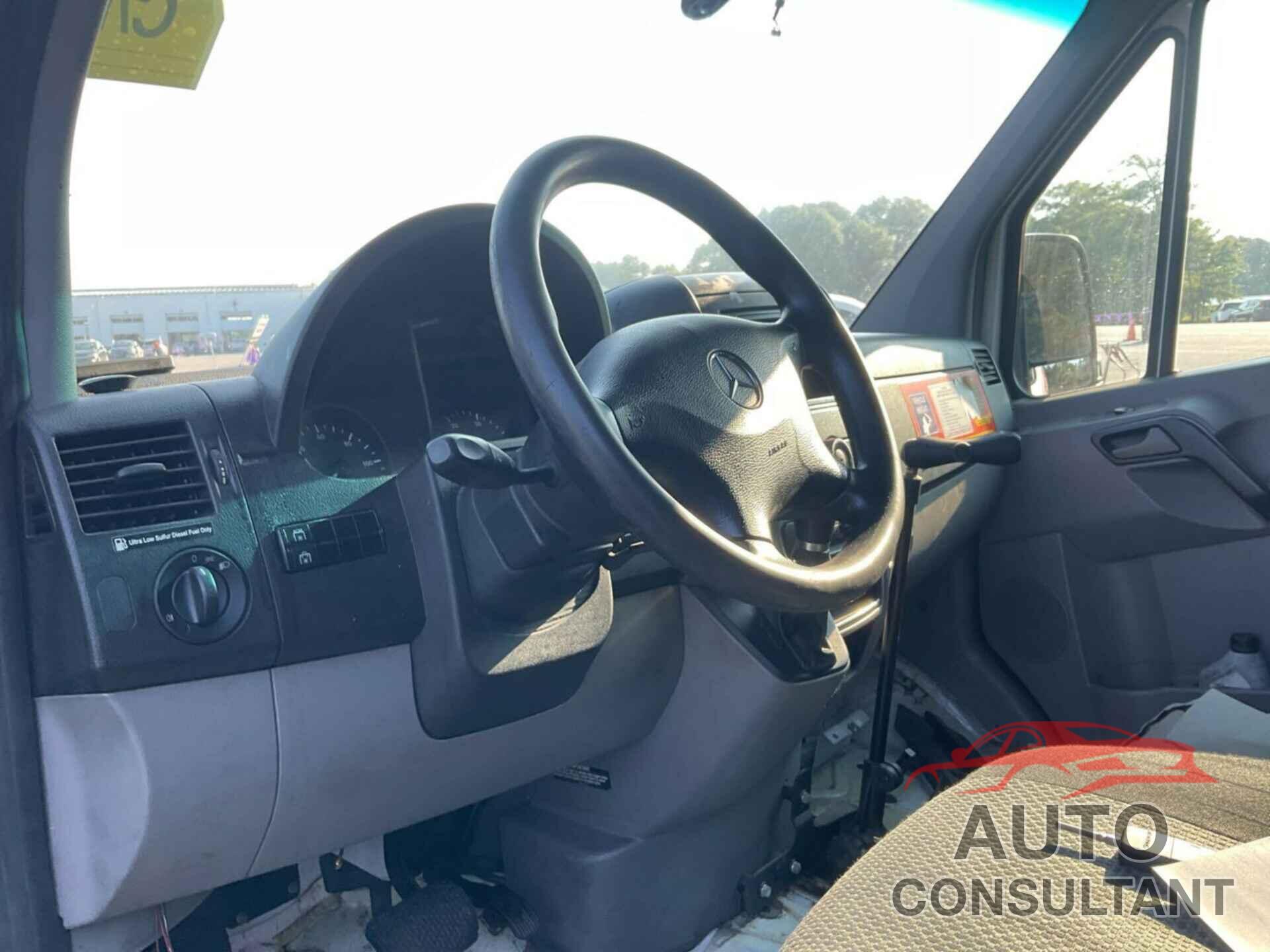 MERCEDES-BENZ SPRINTER 2015 - WD3PE8DB4FP127516