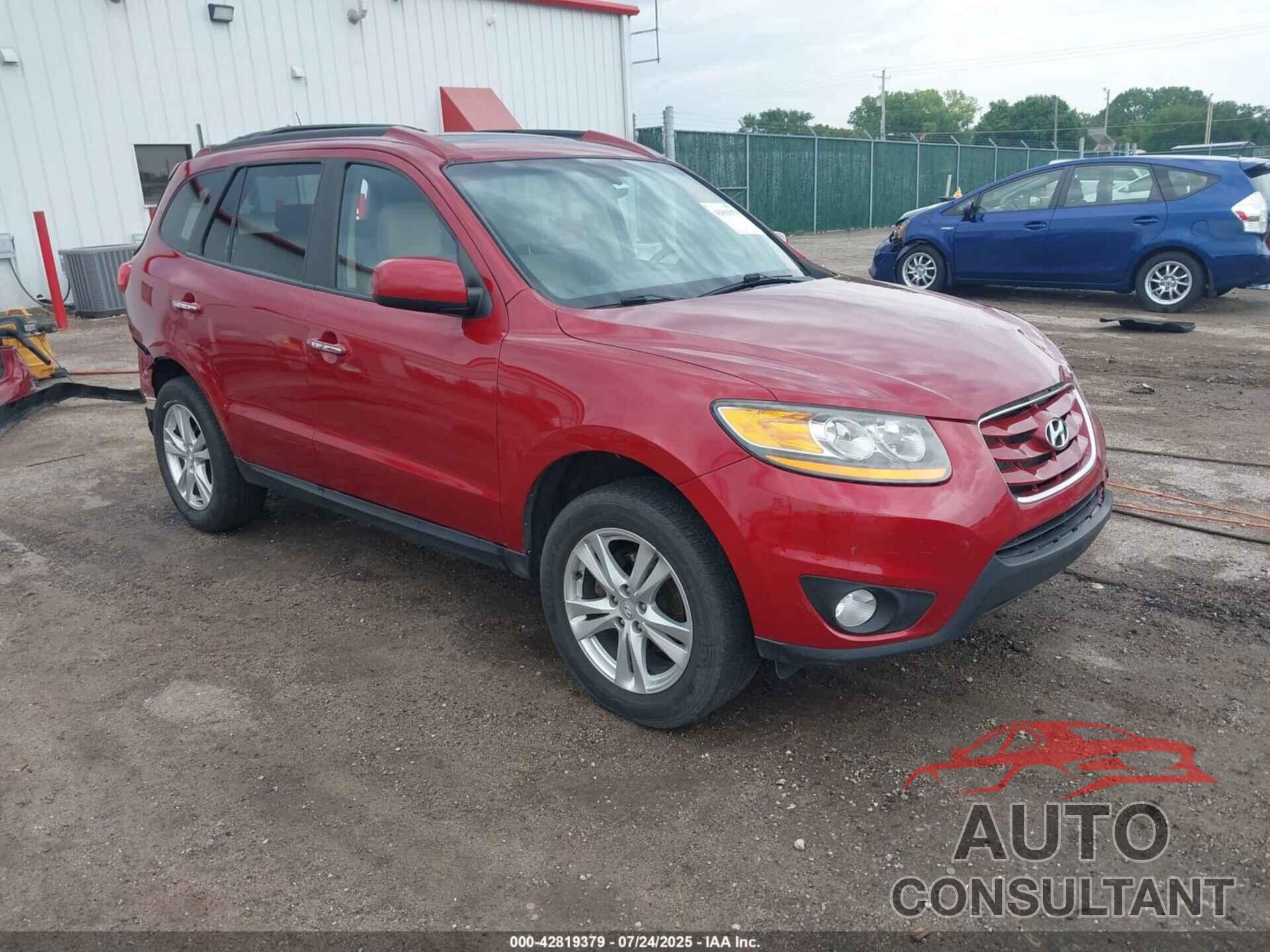 HYUNDAI SANTA FE 2011 - 5XYZK4AG3BG047704
